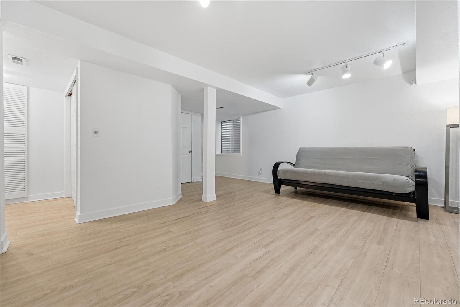 MLS Image #29 for 16653 e powers place,centennial, Colorado