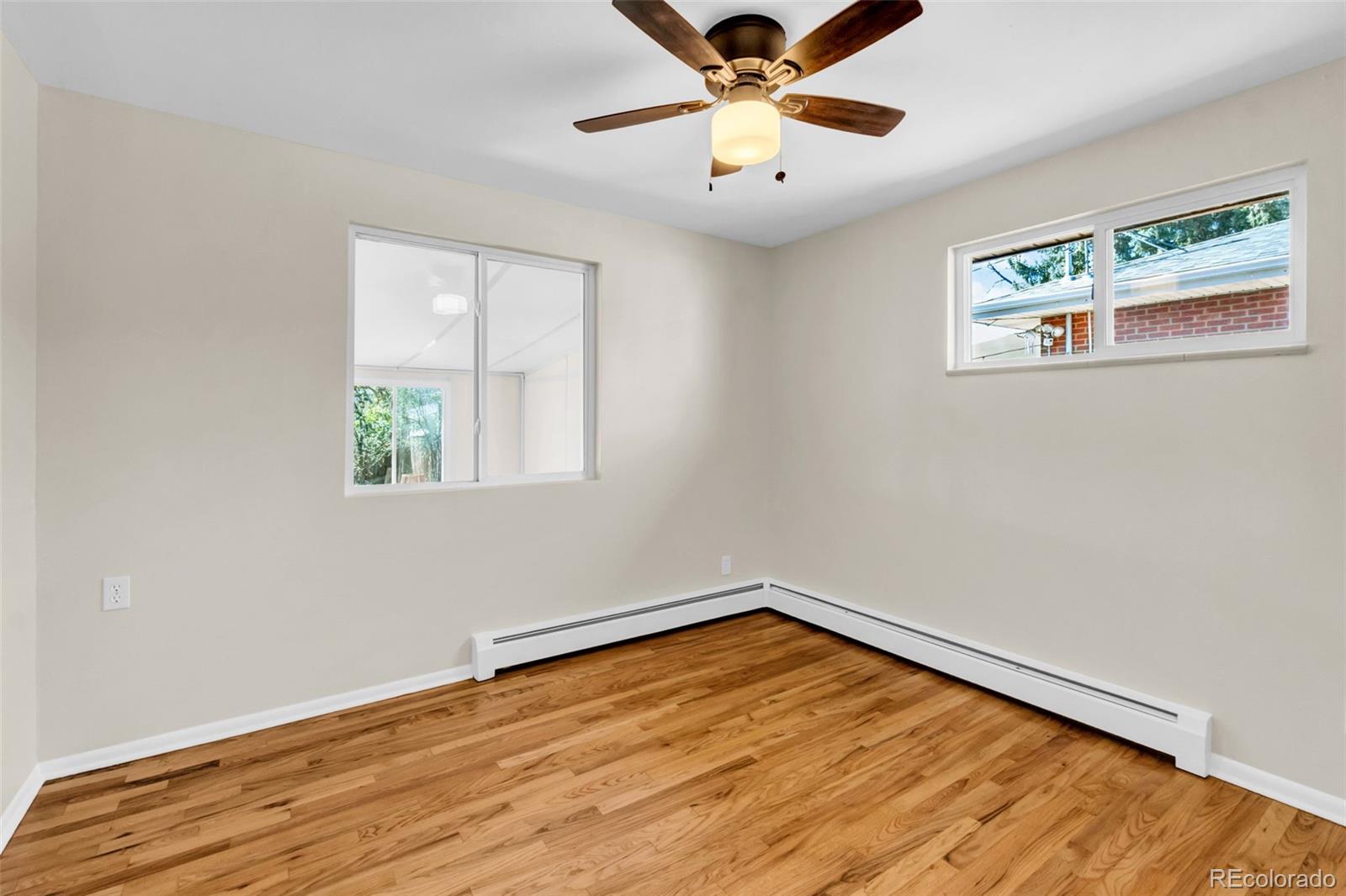 MLS Image #14 for 2275 s clermont street,denver, Colorado