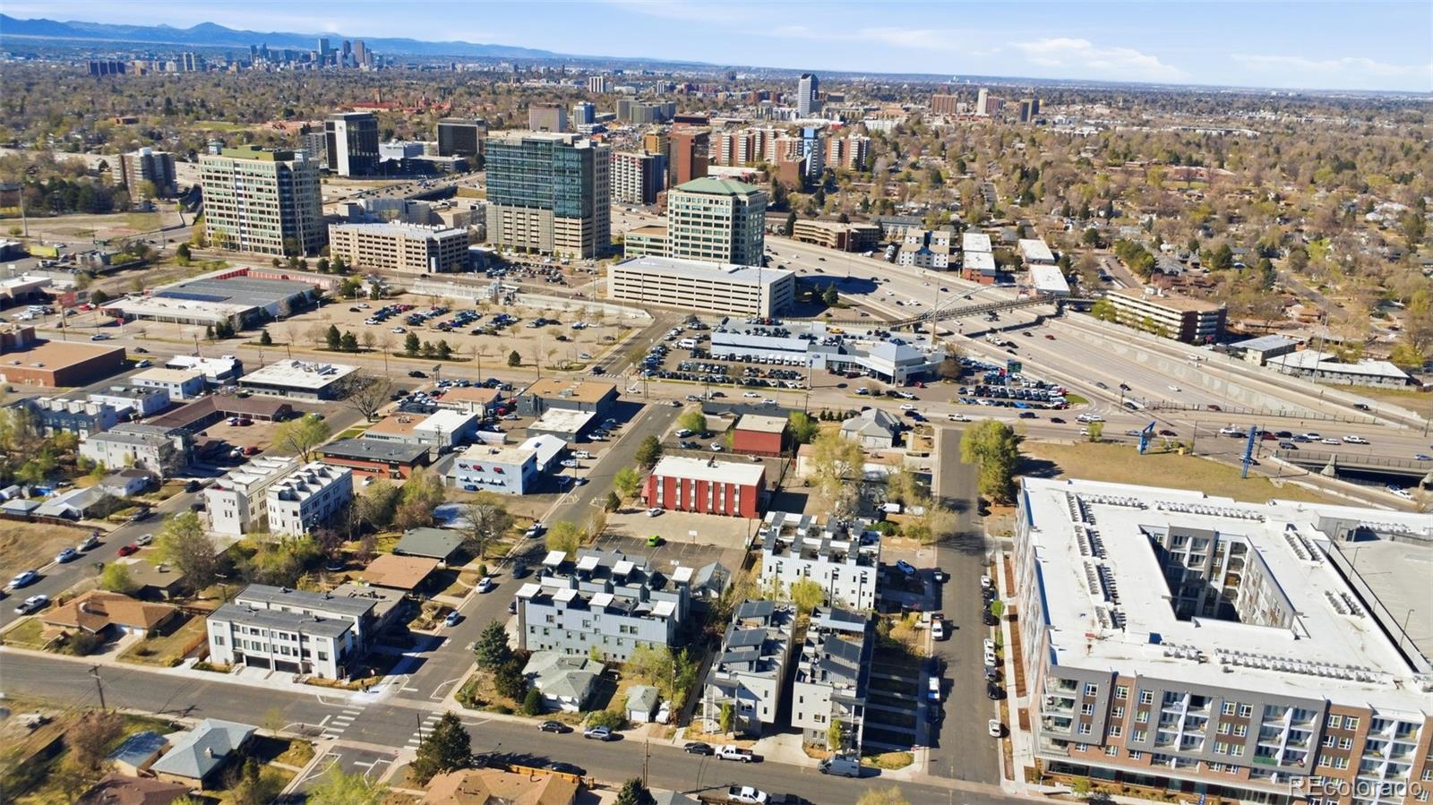 MLS Image #25 for 2275 s clermont street,denver, Colorado