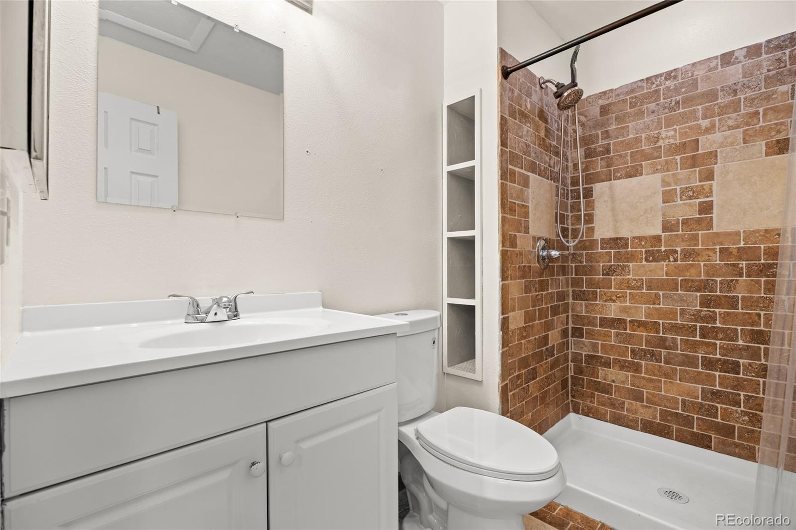 MLS Image #17 for 16129 e rice place b,aurora, Colorado