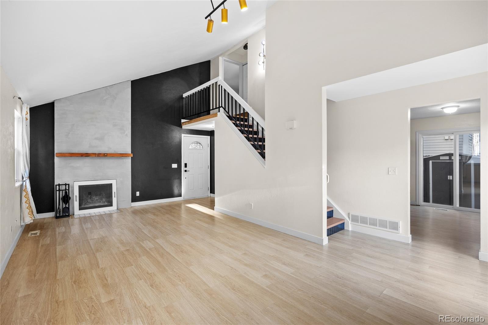 MLS Image #4 for 16129 e rice place b,aurora, Colorado