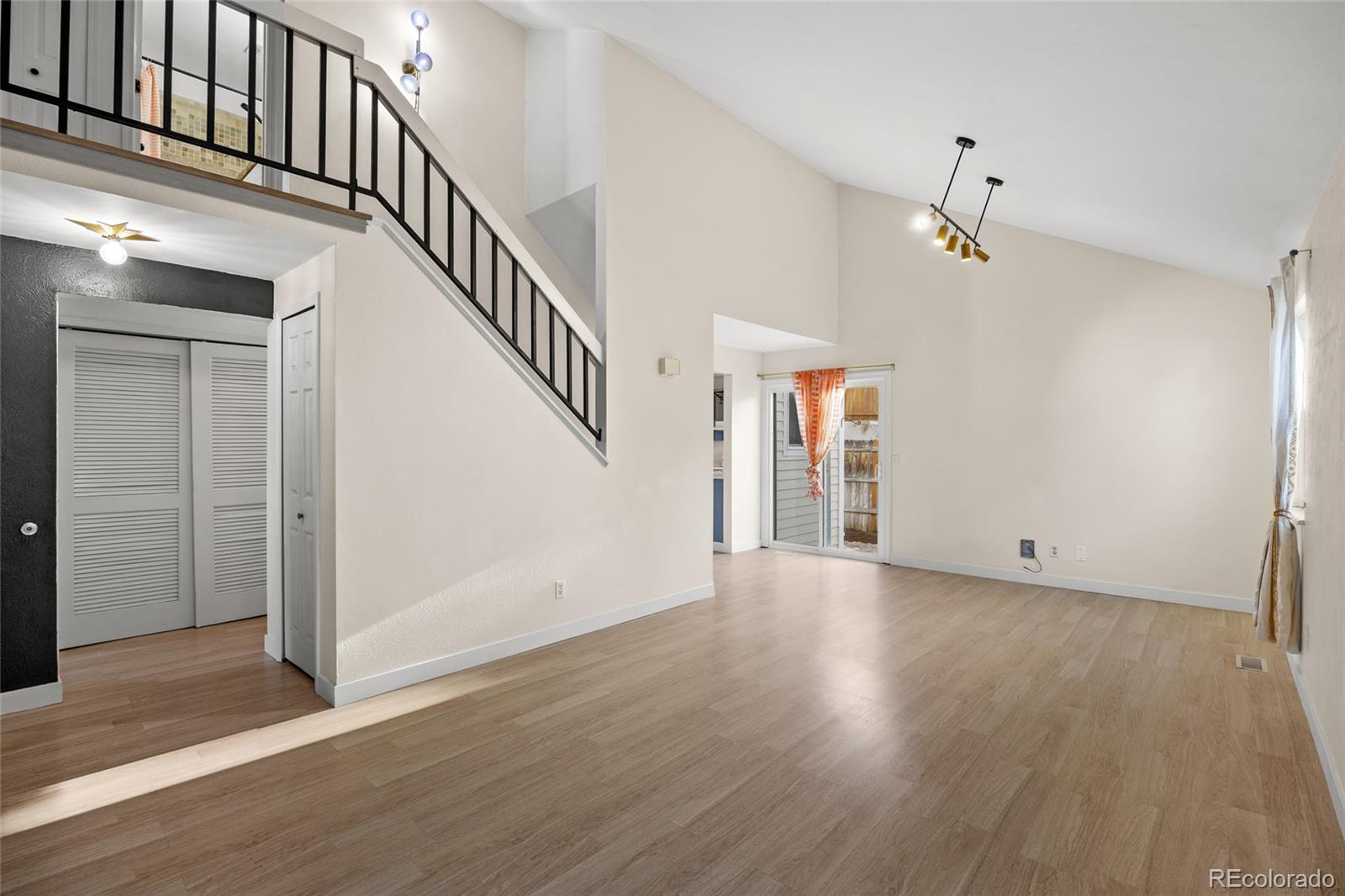 MLS Image #5 for 16129 e rice place b,aurora, Colorado