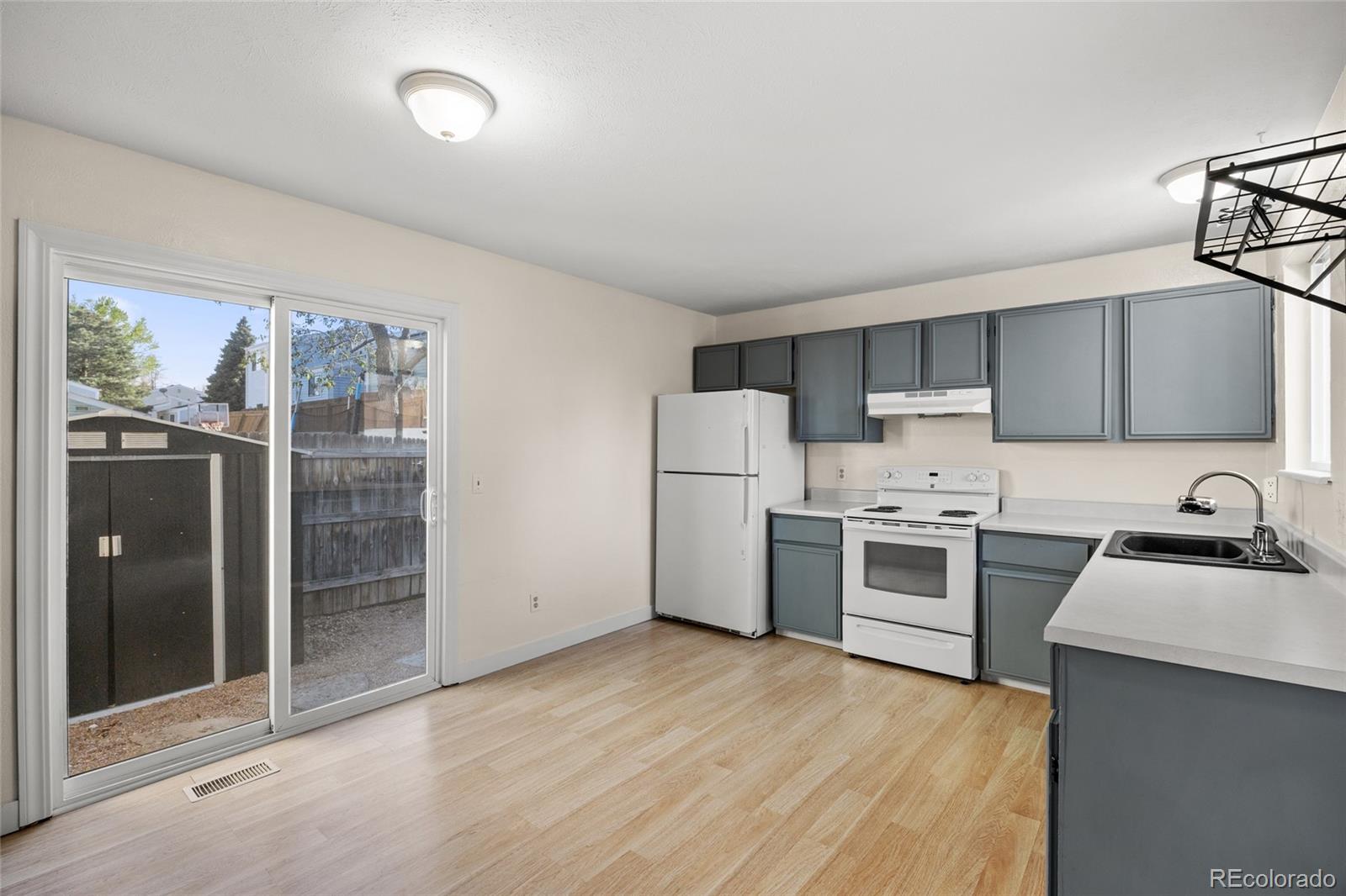 MLS Image #8 for 16129 e rice place b,aurora, Colorado