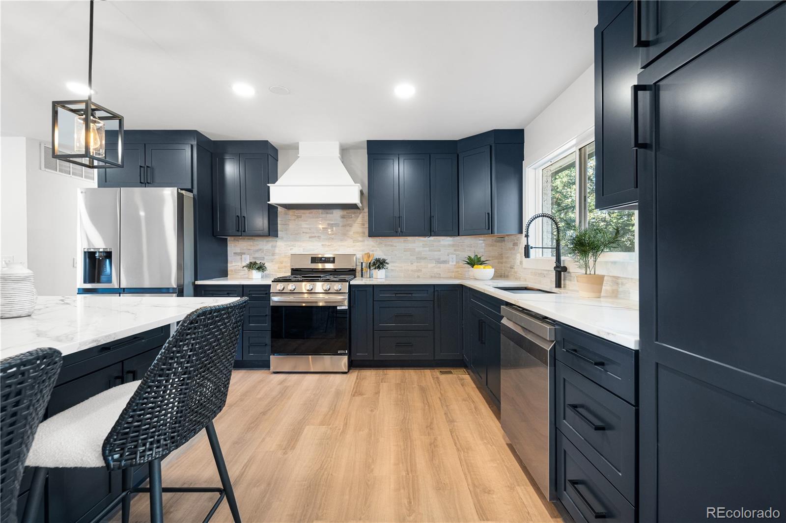 MLS Image #10 for 1843 s urban way,lakewood, Colorado
