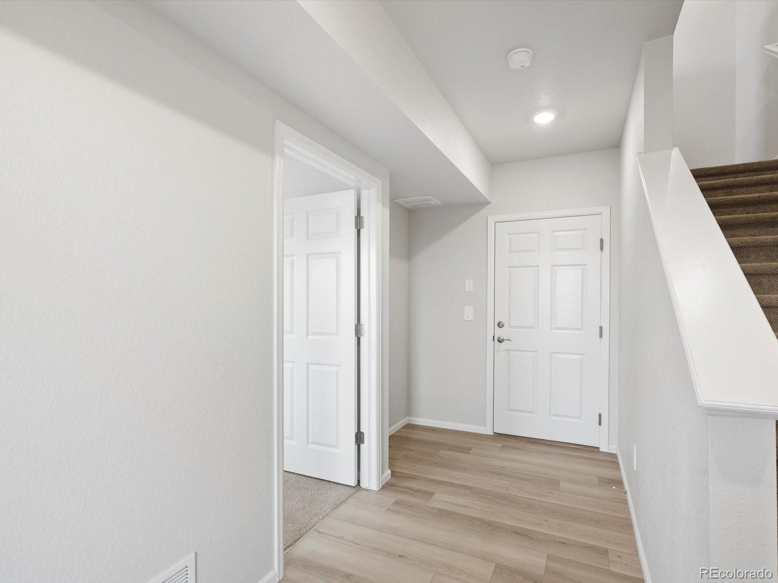 MLS Image #13 for 4672  cloudburst lane,morrison, Colorado