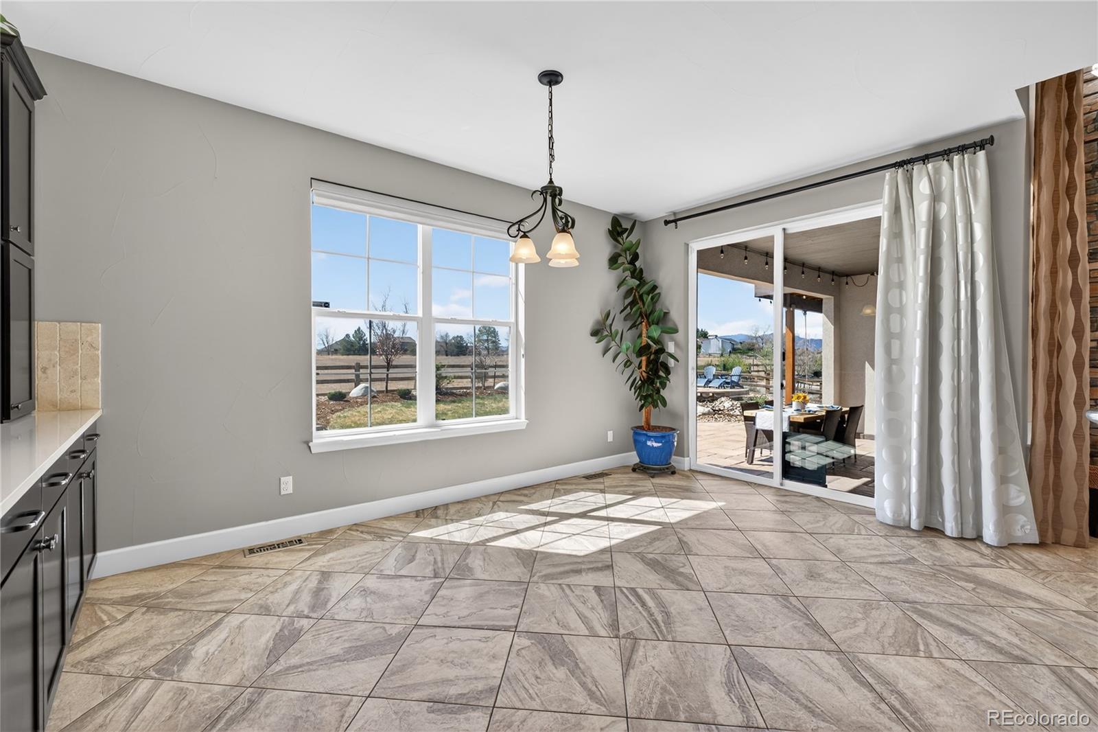 MLS Image #11 for 2256  front range court,erie, Colorado