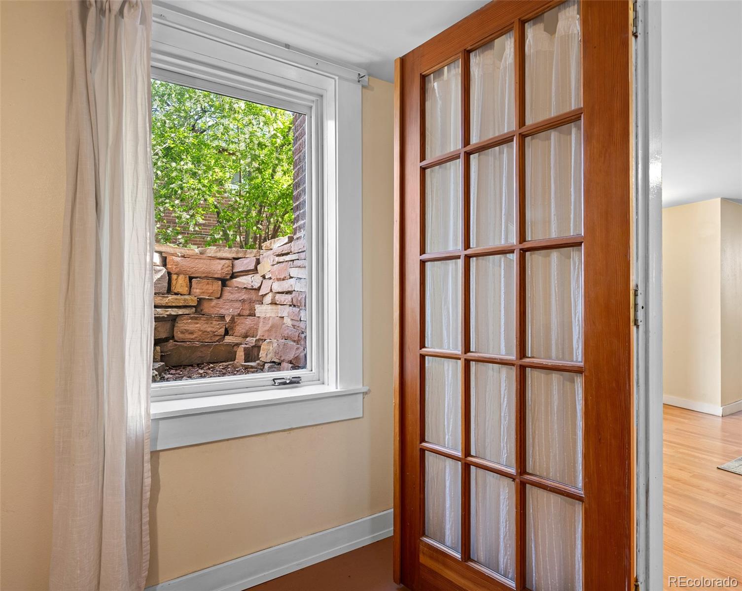 MLS Image #38 for 3975  shoshone street,denver, Colorado