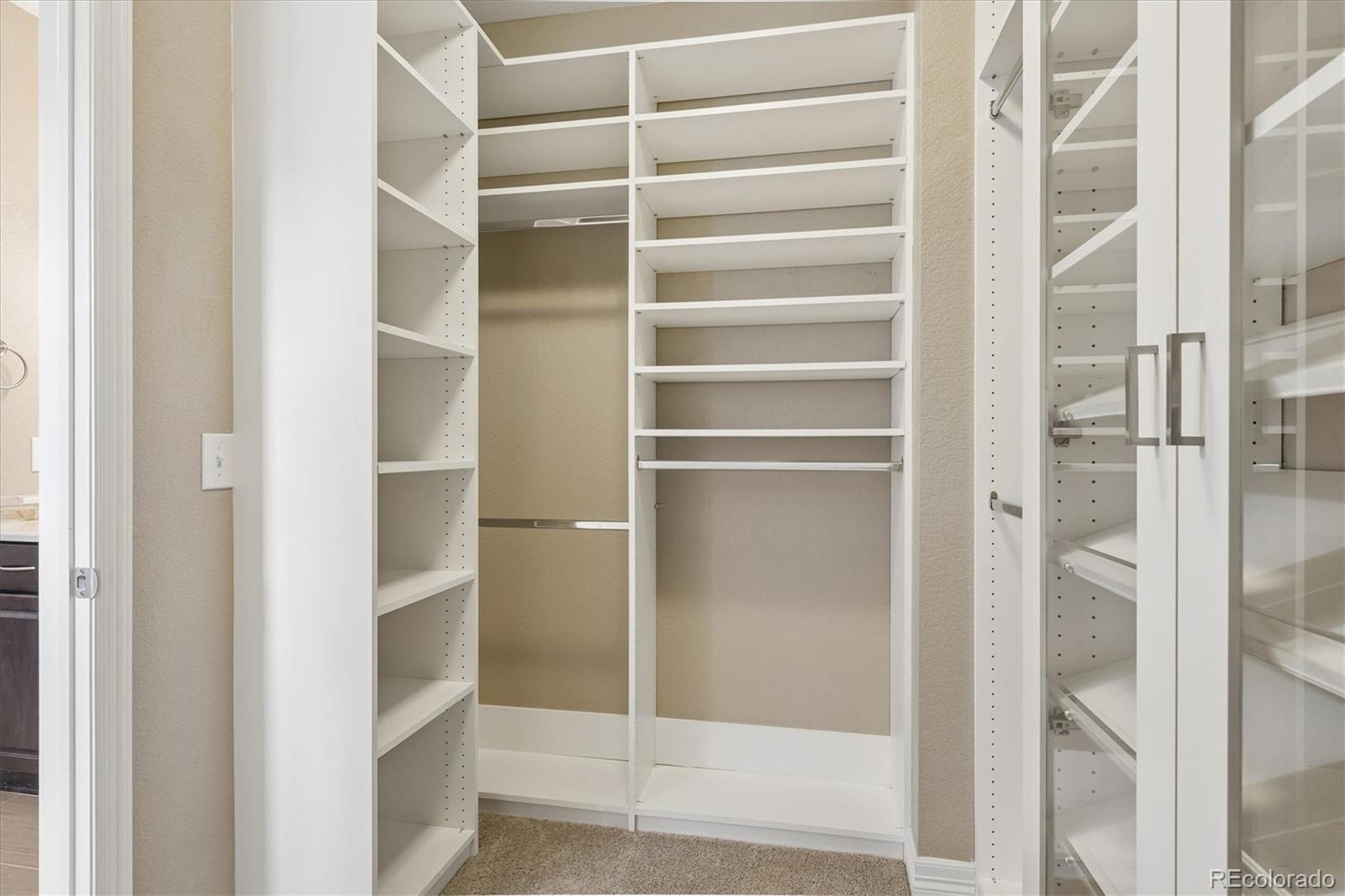 MLS Image #19 for 8404 e 55th place,denver, Colorado