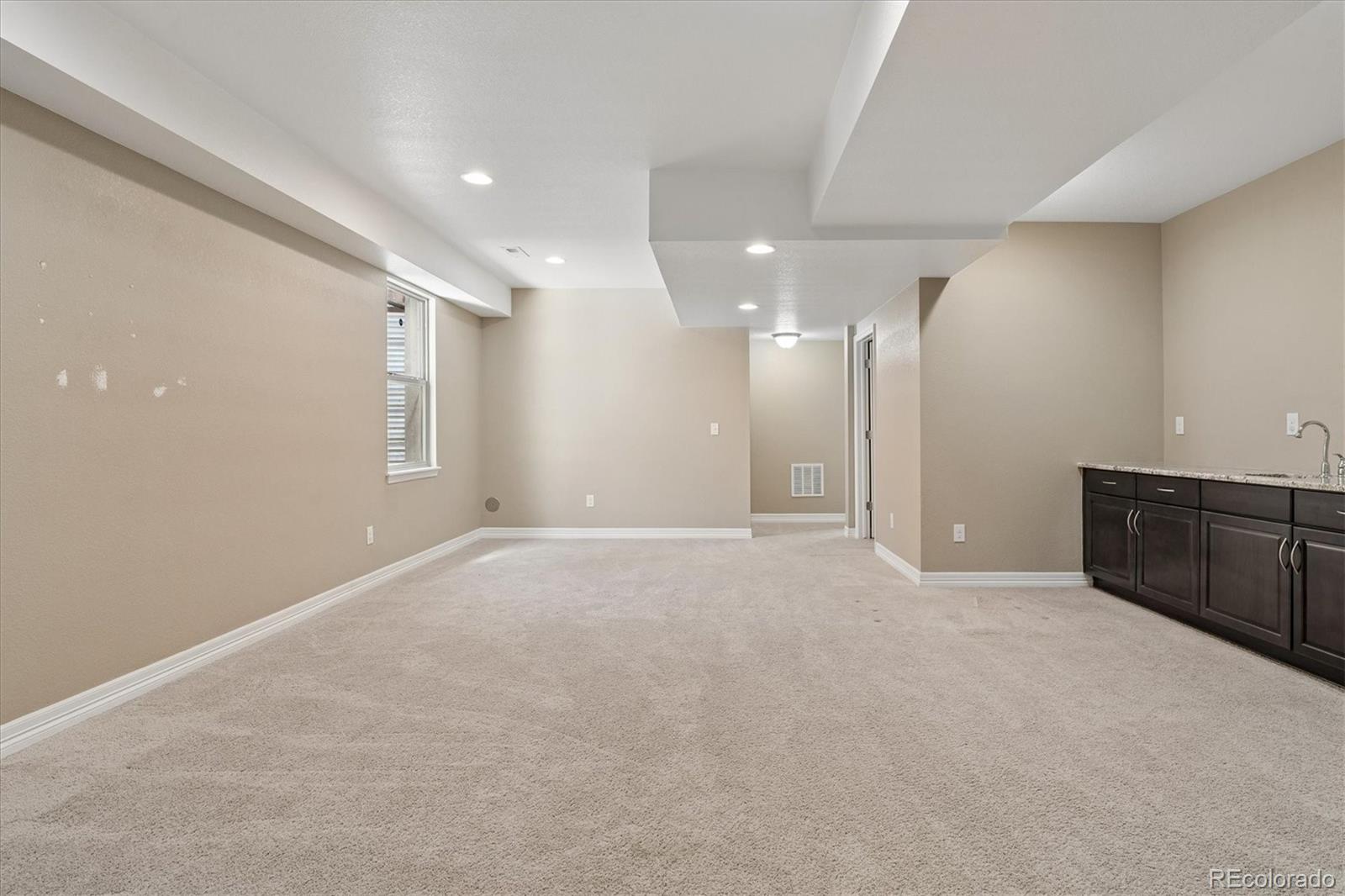 MLS Image #23 for 8404 e 55th place,denver, Colorado
