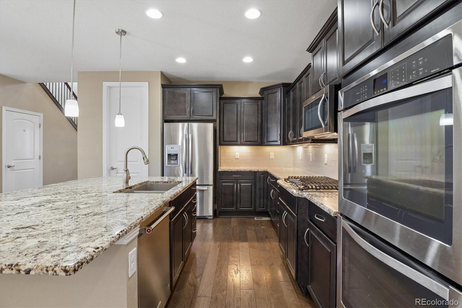 MLS Image #9 for 8404 e 55th place,denver, Colorado