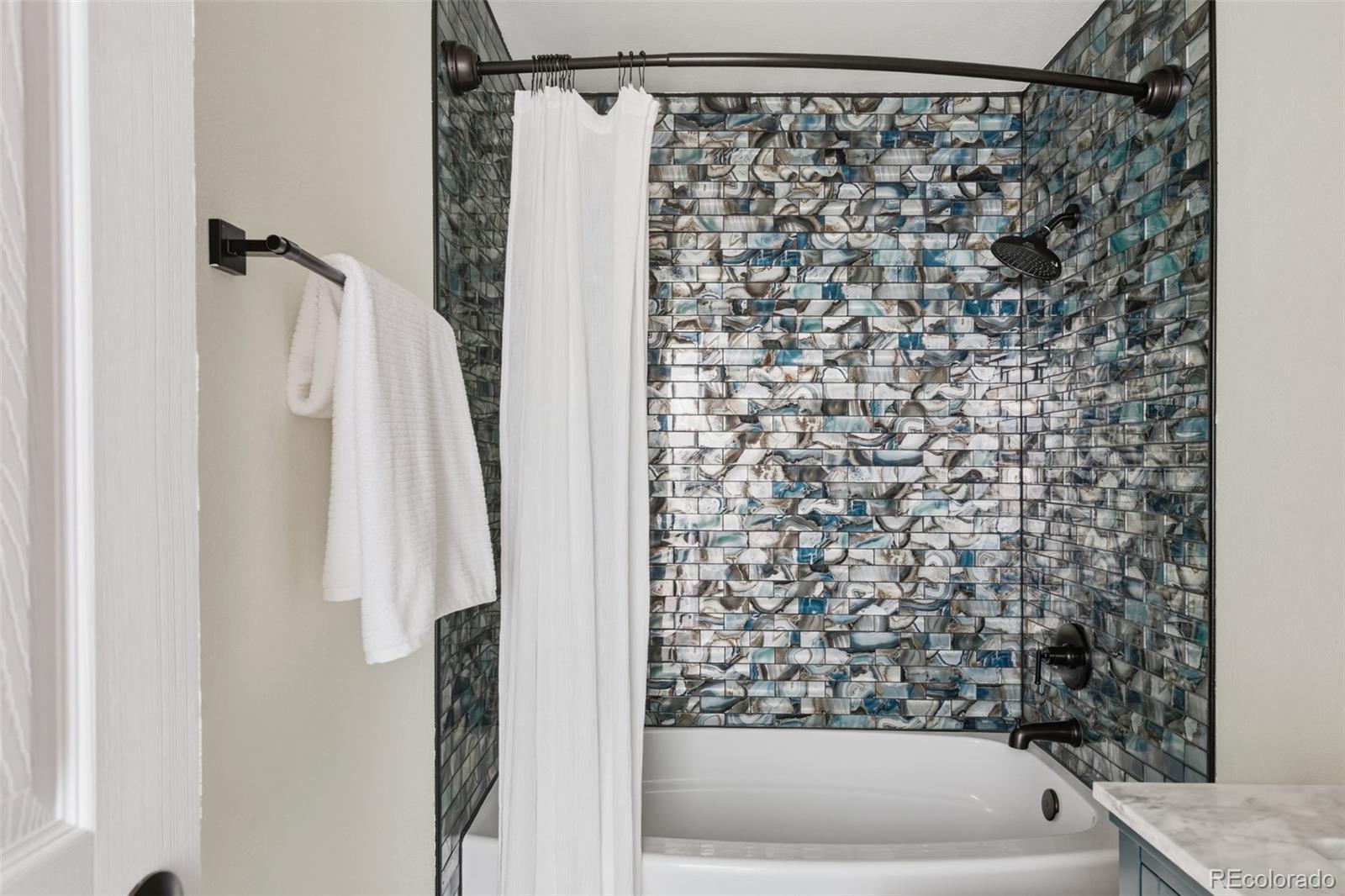 MLS Image #12 for 437 w sycamore court,louisville, Colorado