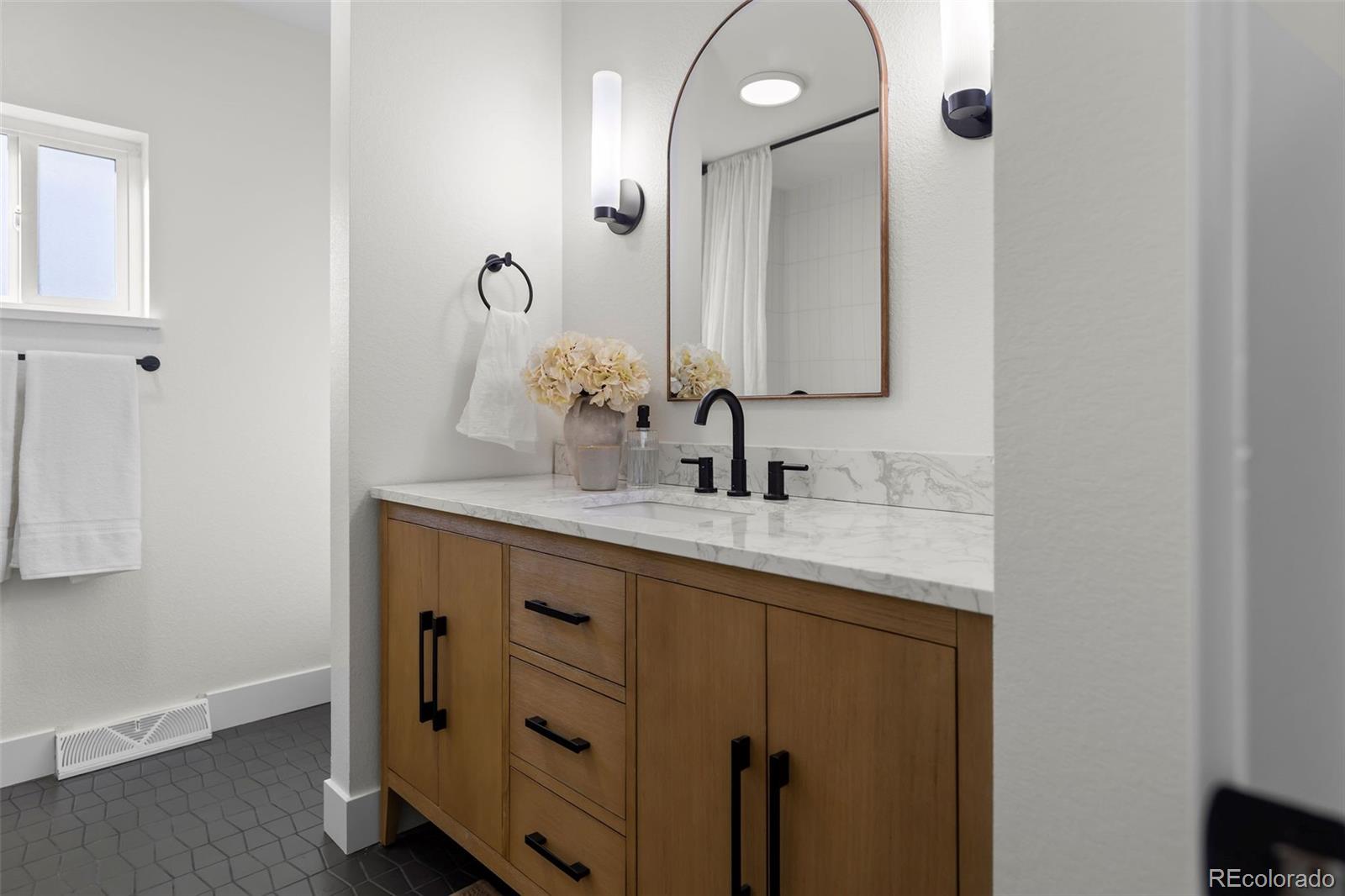 MLS Image #31 for 5366 w portland drive,littleton, Colorado