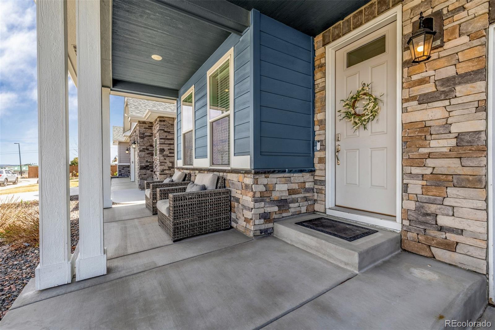 MLS Image #2 for 1658  pinion wing circle,castle rock, Colorado