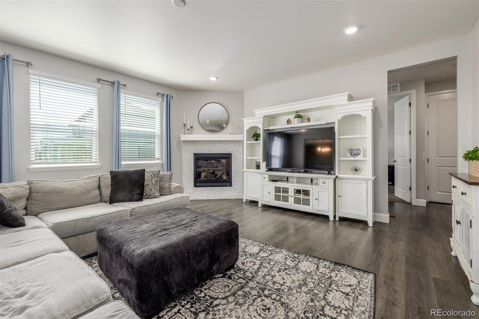 MLS Image #4 for 1658  pinion wing circle,castle rock, Colorado
