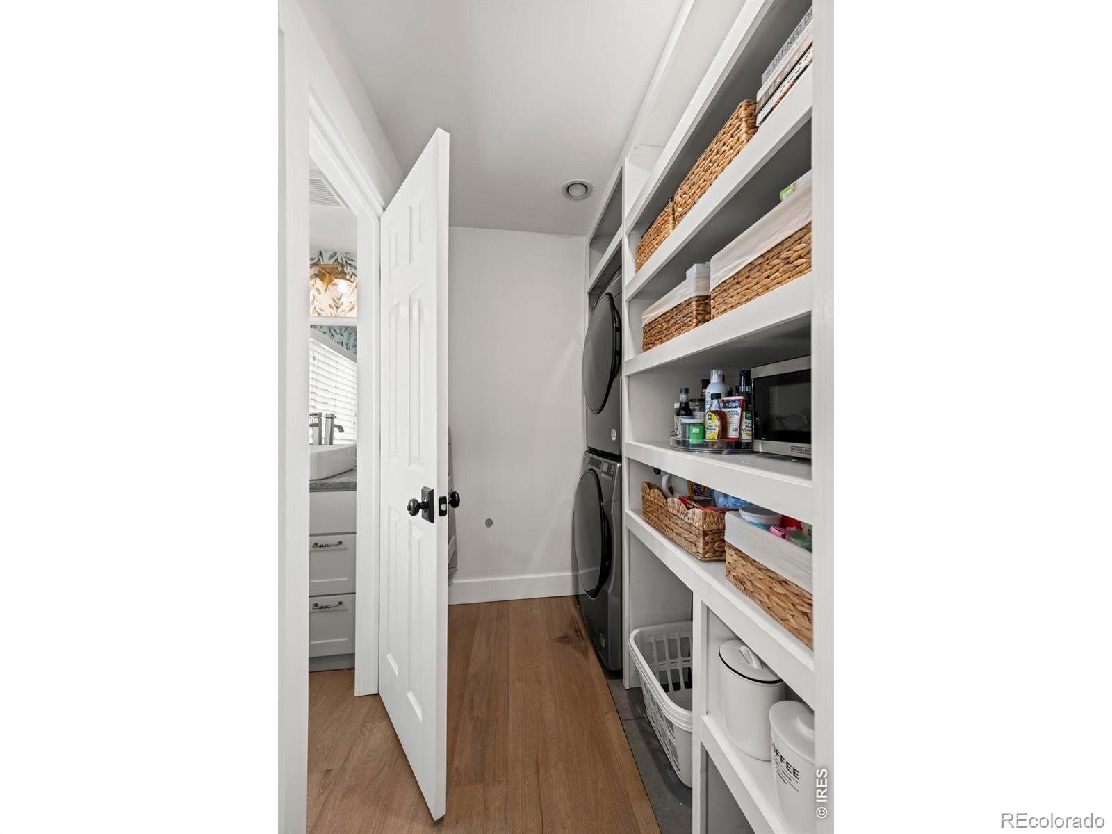 MLS Image #14 for 3300 s fairfax street,denver, Colorado