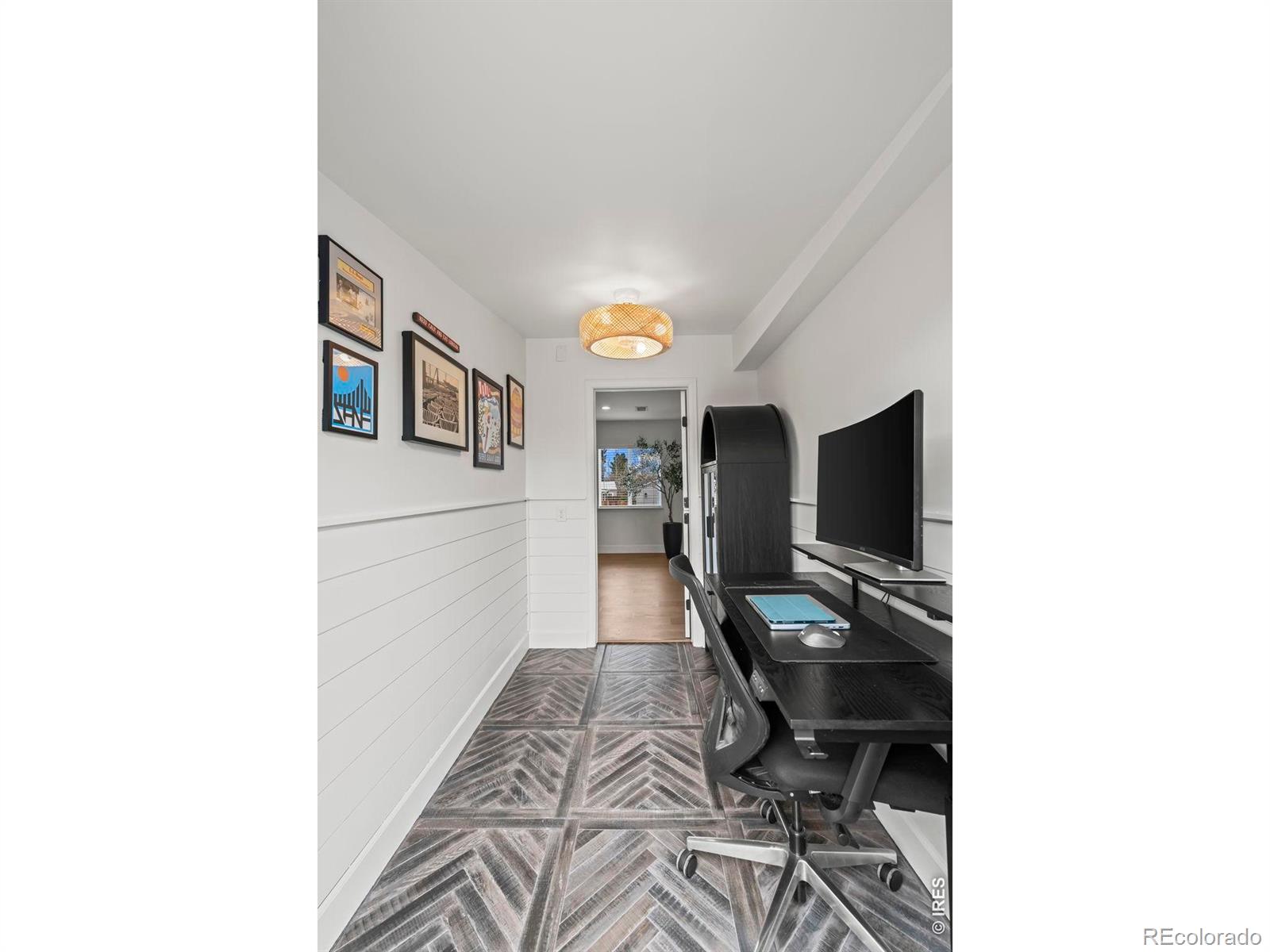 MLS Image #28 for 3300 s fairfax street,denver, Colorado