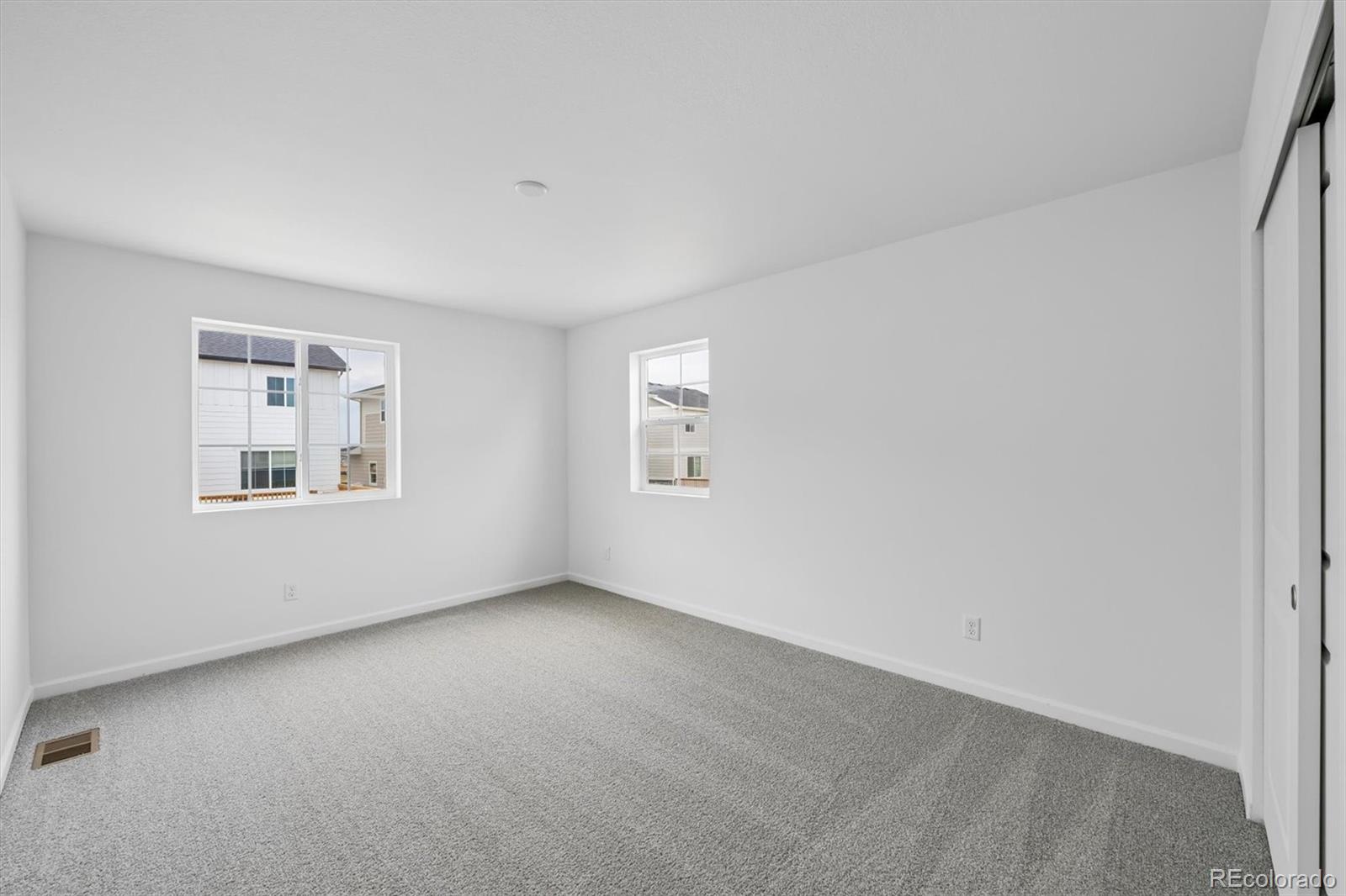 MLS Image #15 for 475 s salida street,aurora, Colorado