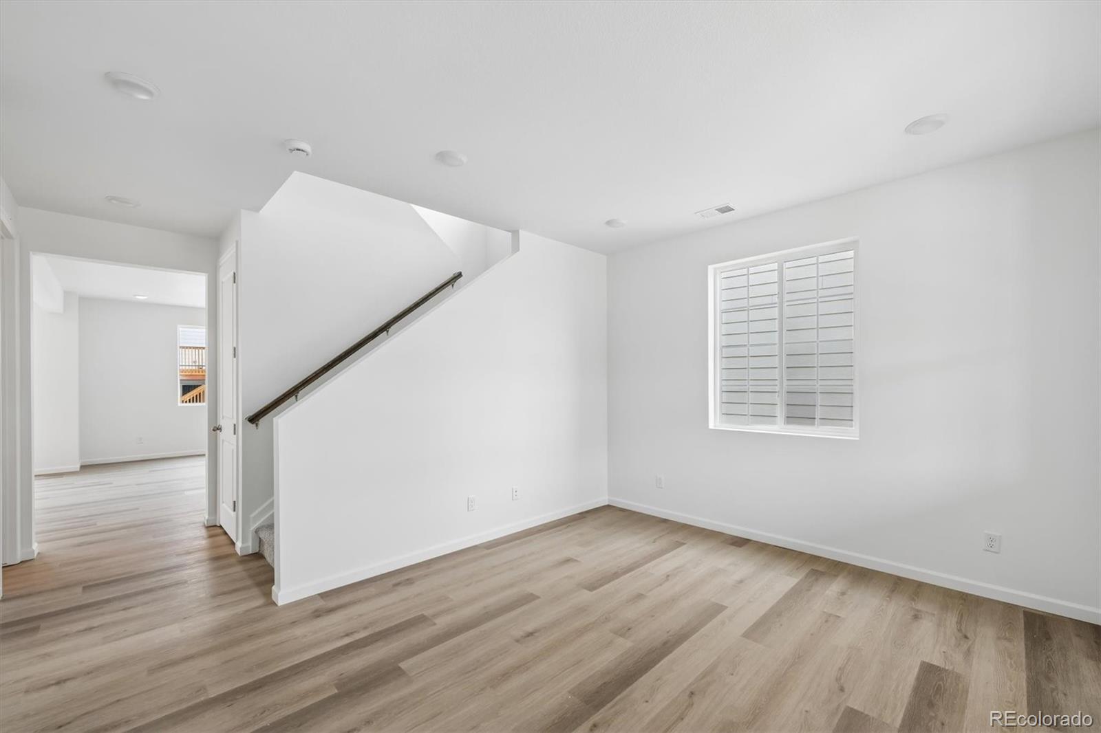 MLS Image #3 for 475 s salida street,aurora, Colorado