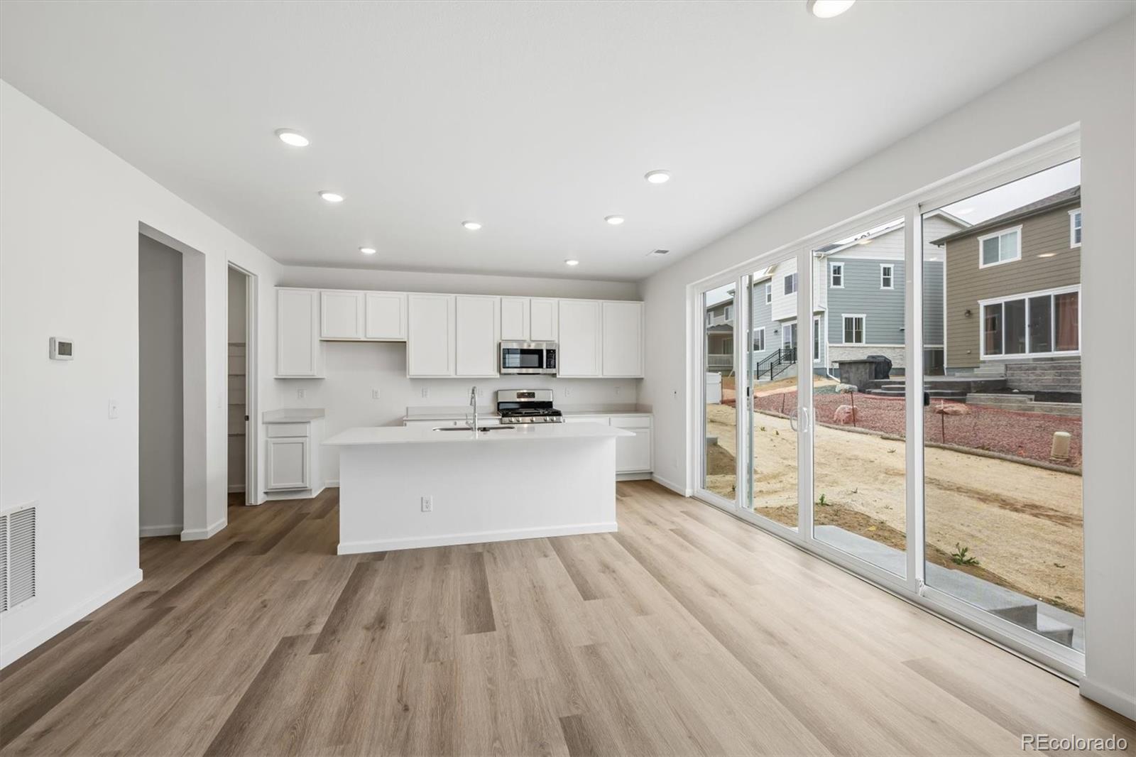 MLS Image #7 for 475 s salida street,aurora, Colorado