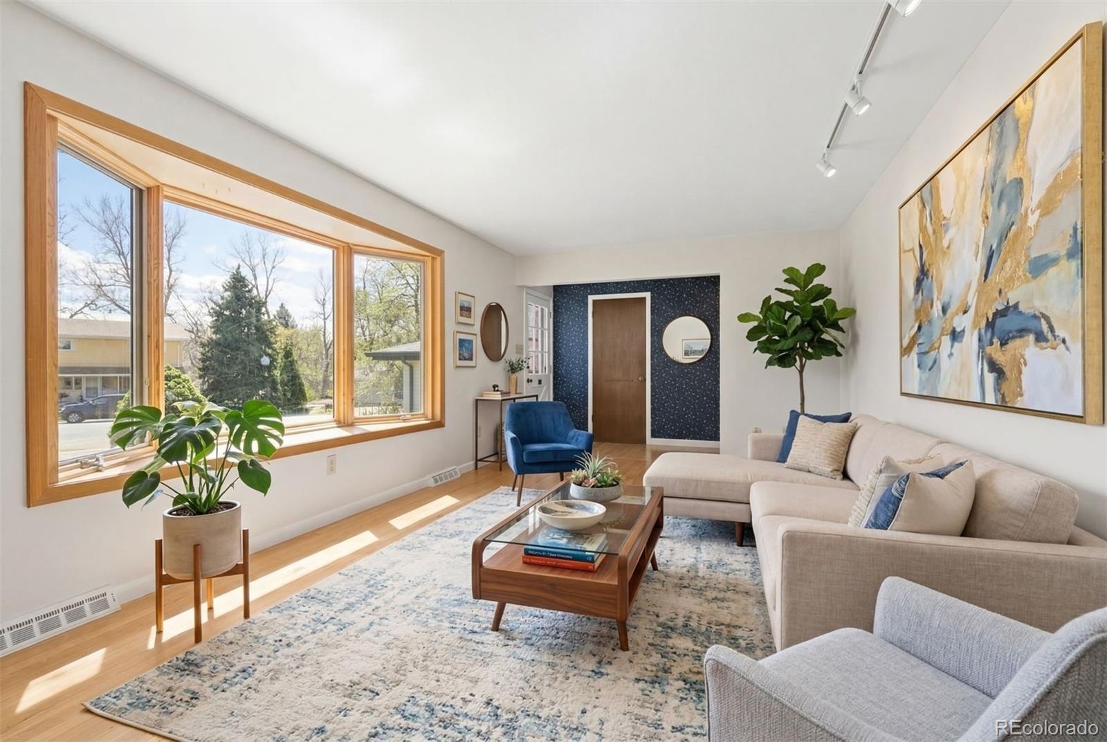 MLS Image #2 for 435 w fremont drive,littleton, Colorado