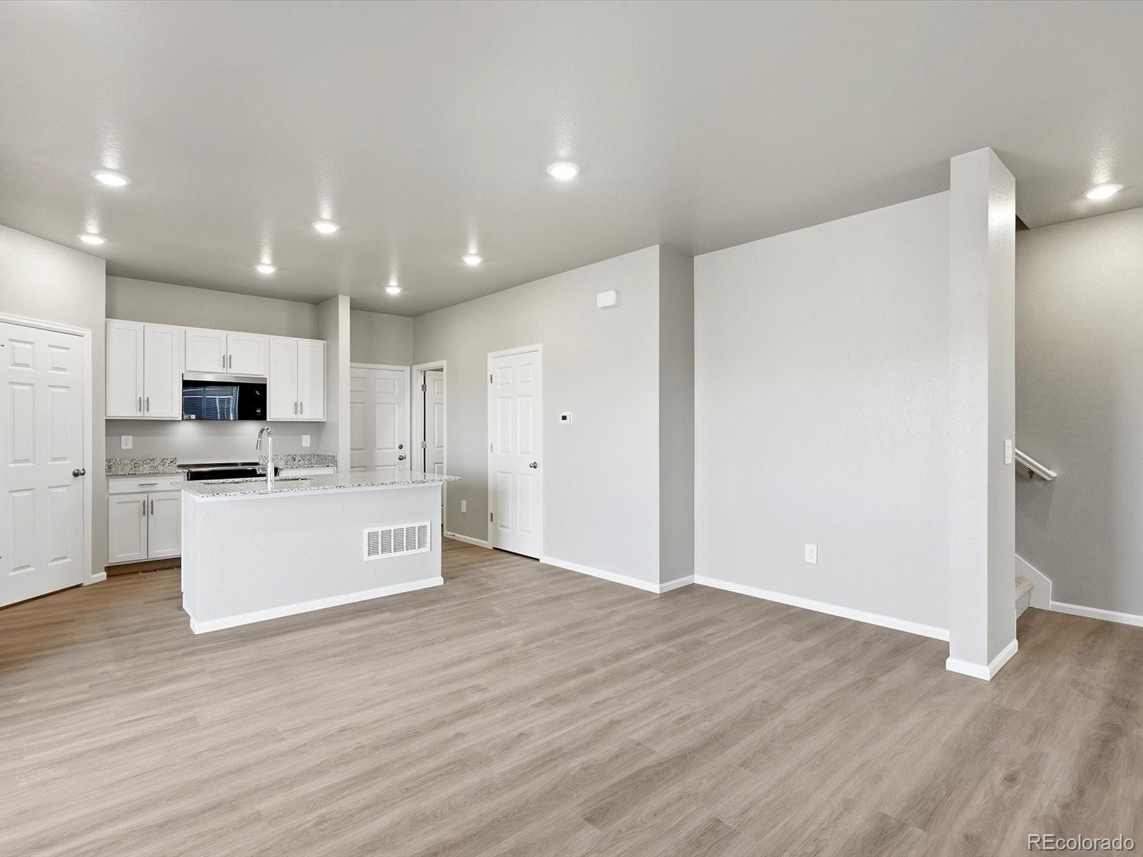 MLS Image #5 for 2242 e 164th avenue,thornton, Colorado