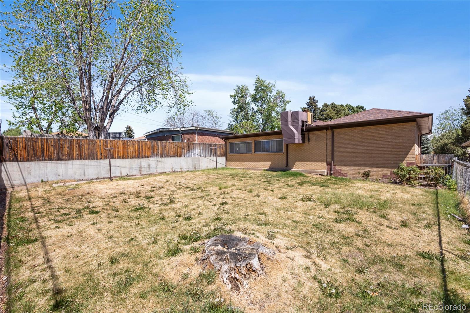 MLS Image #37 for 385 s kearney street,denver, Colorado