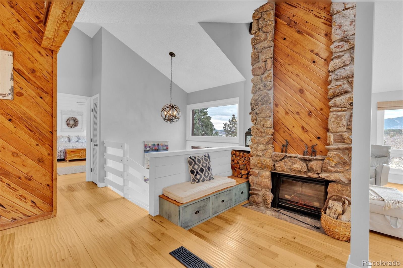 MLS Image #10 for 4452  sentinel rock  ,larkspur, Colorado