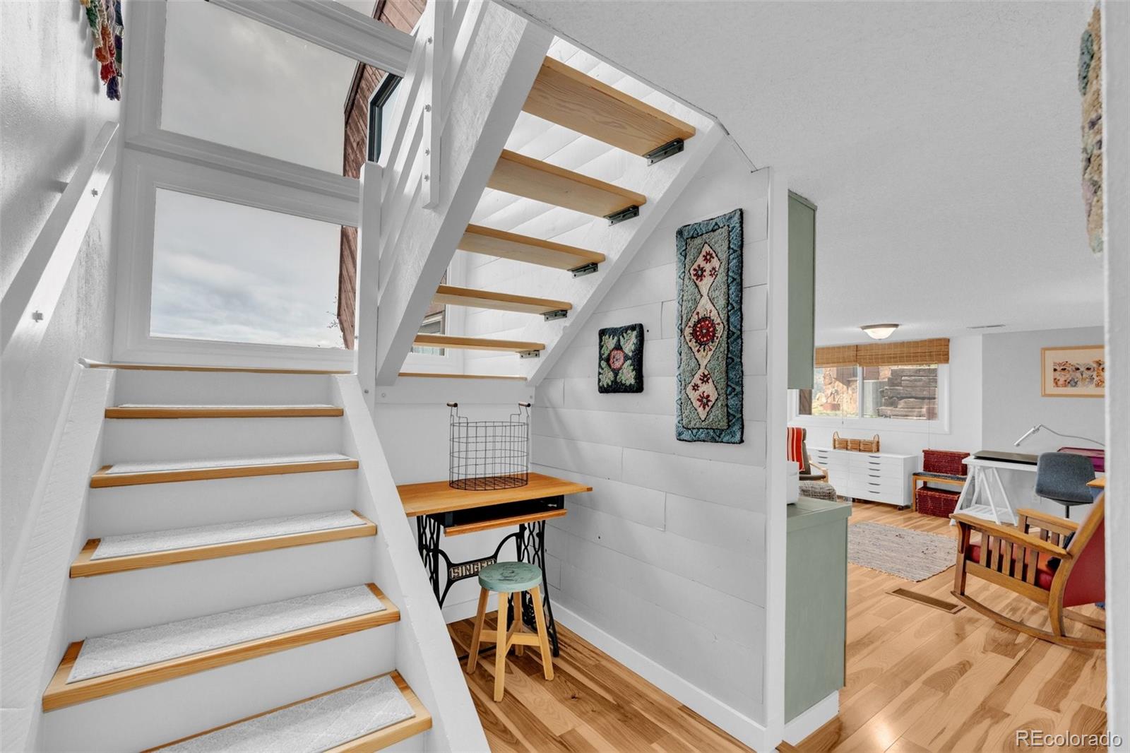 MLS Image #30 for 4452  sentinel rock  ,larkspur, Colorado