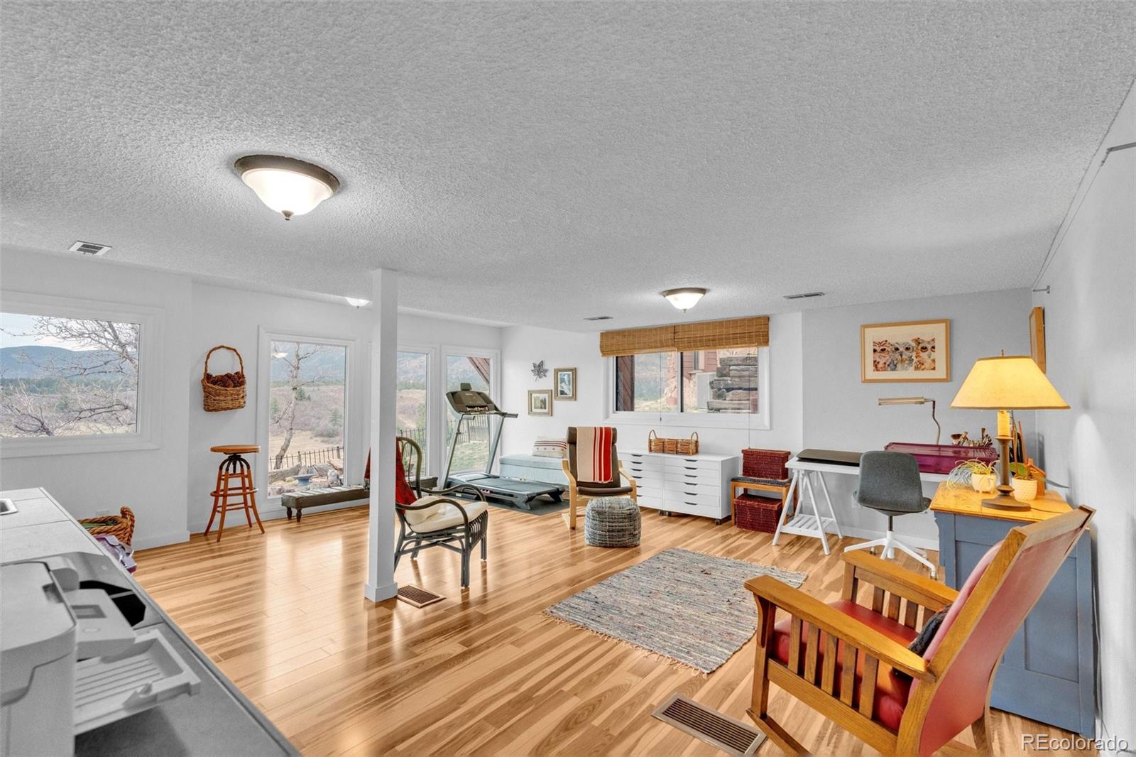 MLS Image #37 for 4452  sentinel rock  ,larkspur, Colorado