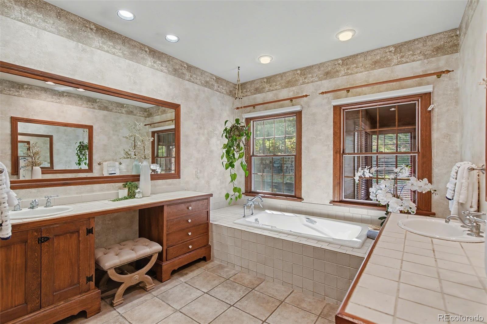MLS Image #17 for 529 s bear paw lane,colorado springs, Colorado