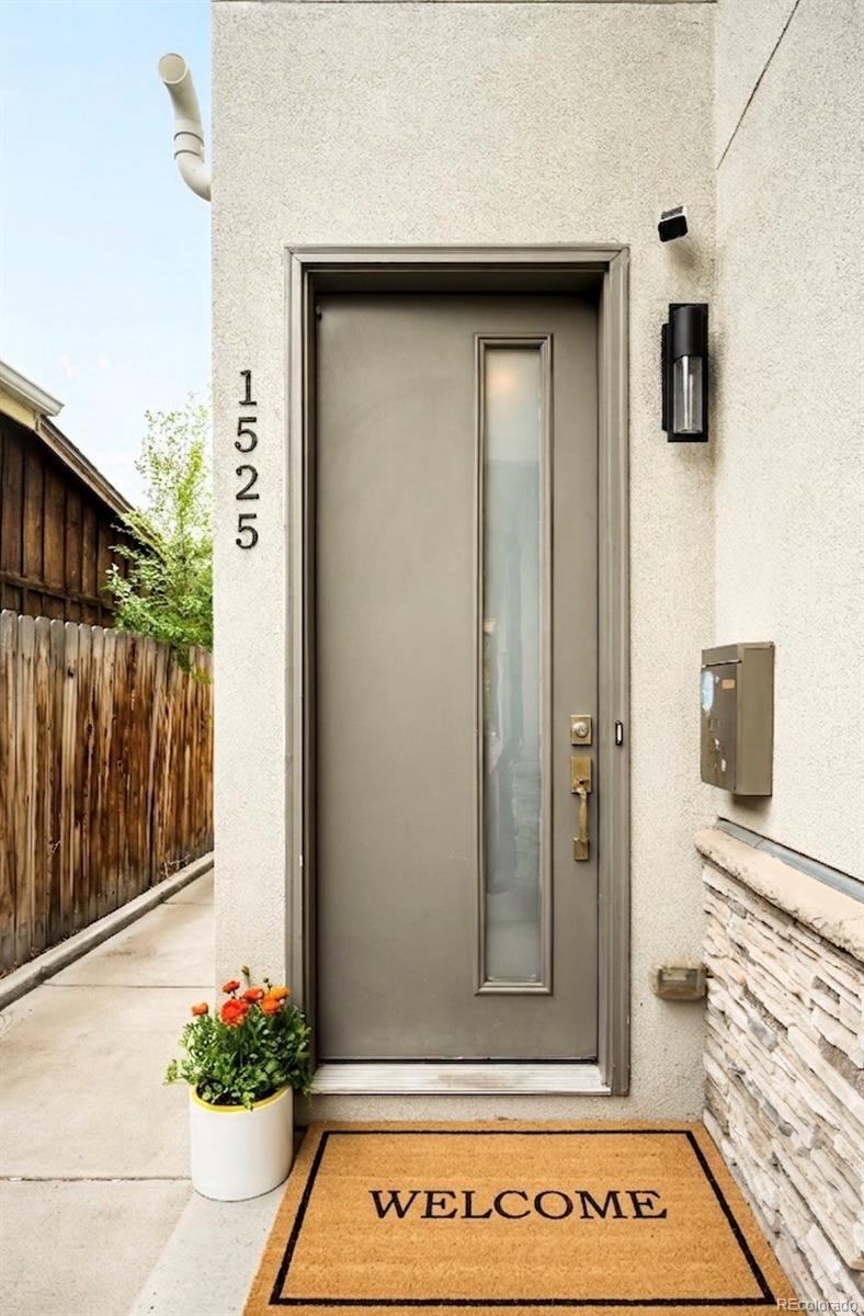 MLS Image #33 for 1525  tennyson street,denver, Colorado
