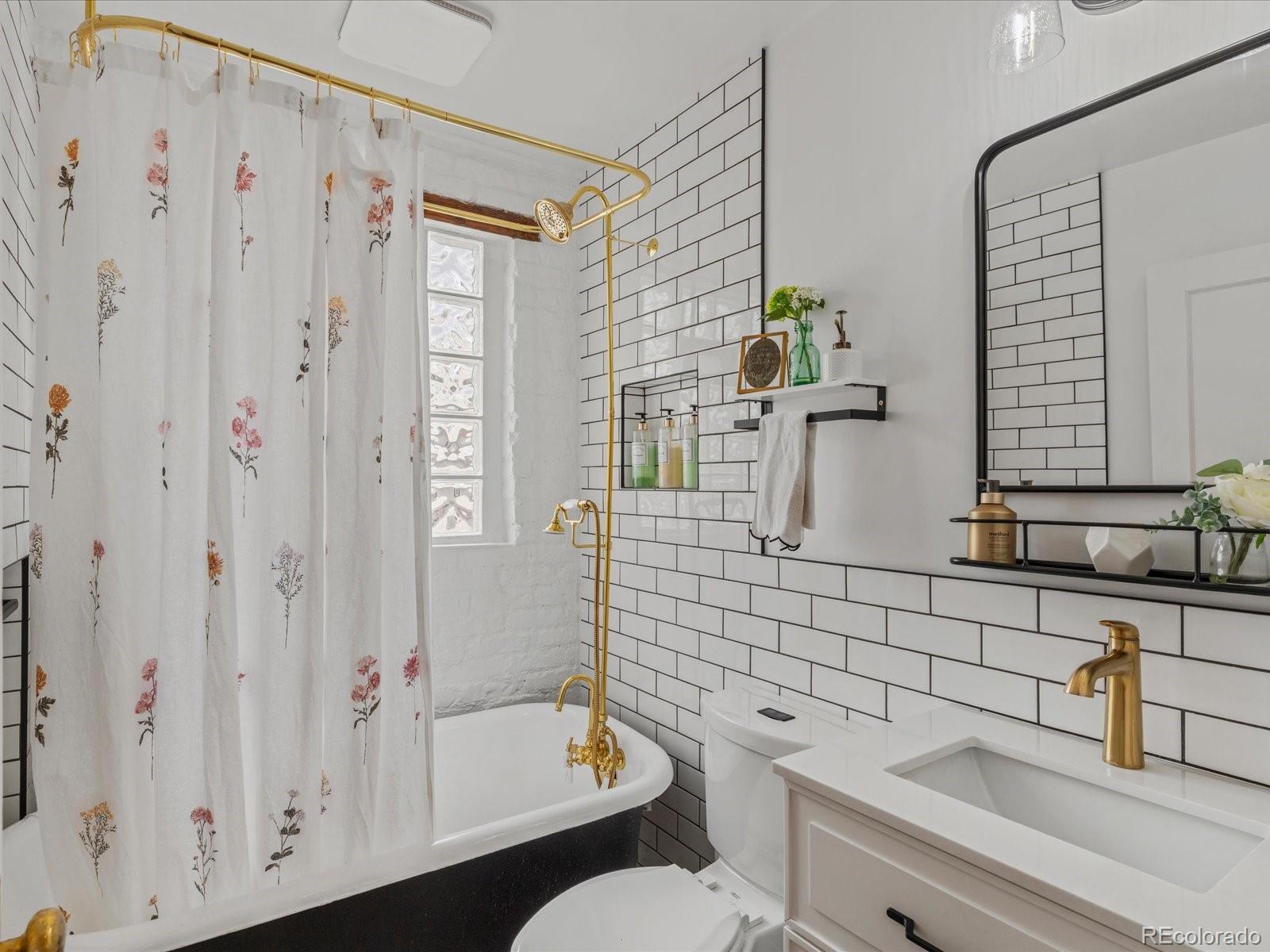 MLS Image #18 for 3870 s sherman street,englewood, Colorado