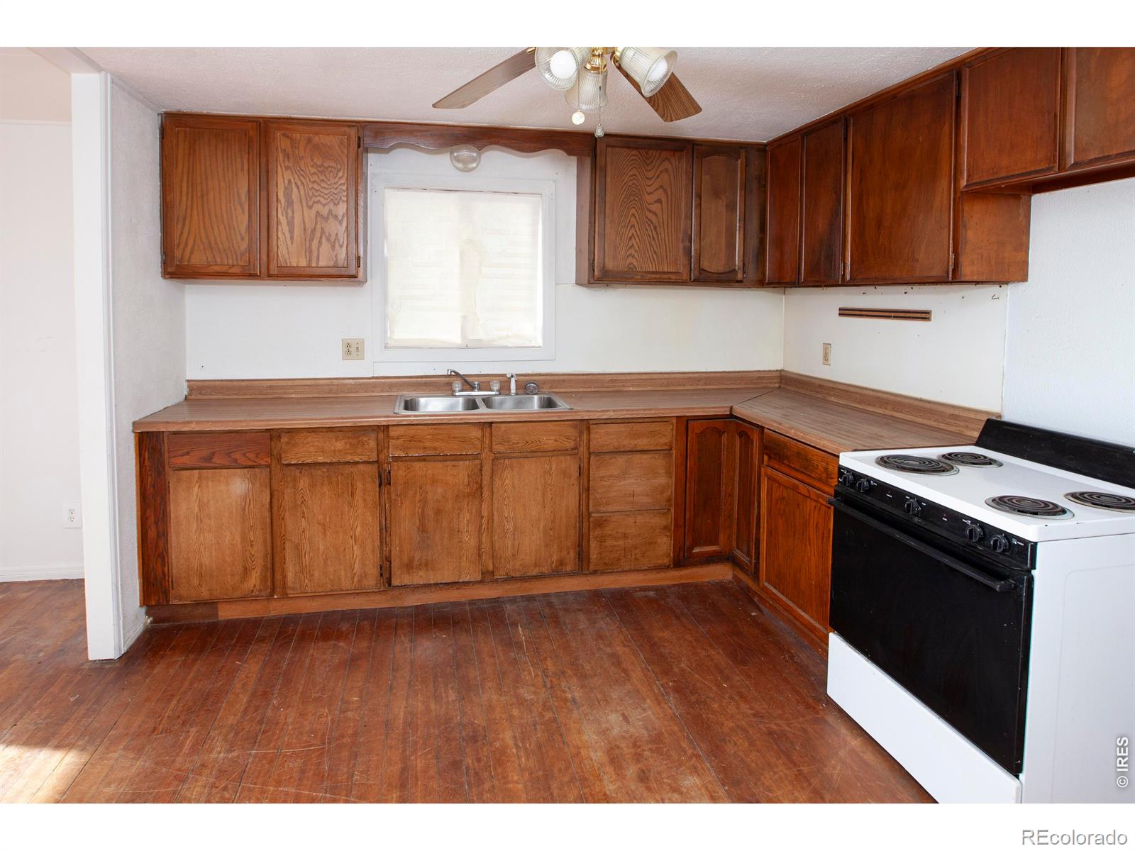 MLS Image #14 for 22497  county road 33.5 ,hillrose, Colorado