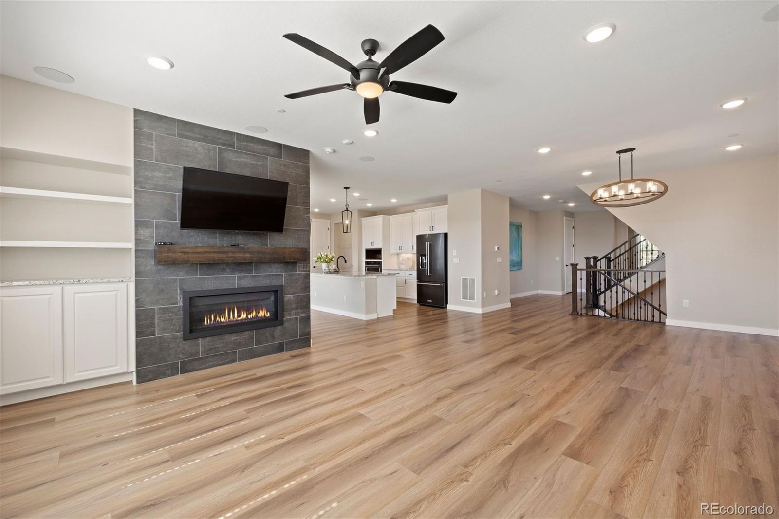 MLS Image #10 for 7024  fireside way,castle rock, Colorado
