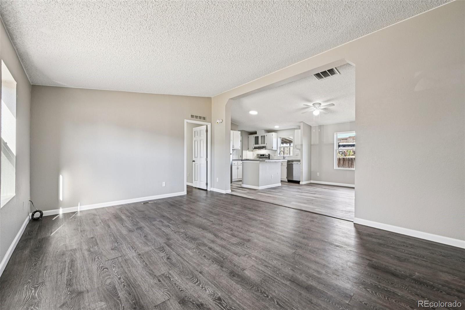 MLS Image #12 for 7041  ash court,commerce city, Colorado