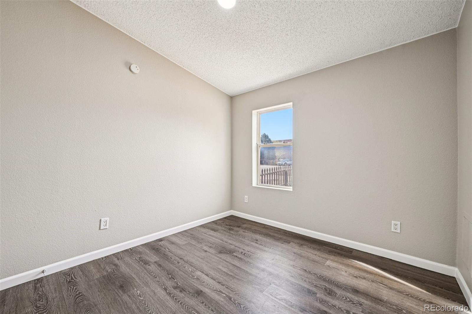 MLS Image #32 for 7041  ash court,commerce city, Colorado