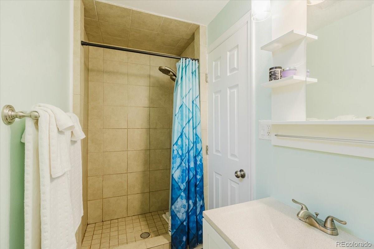 MLS Image #17 for 3333 w tanforan drive,englewood, Colorado