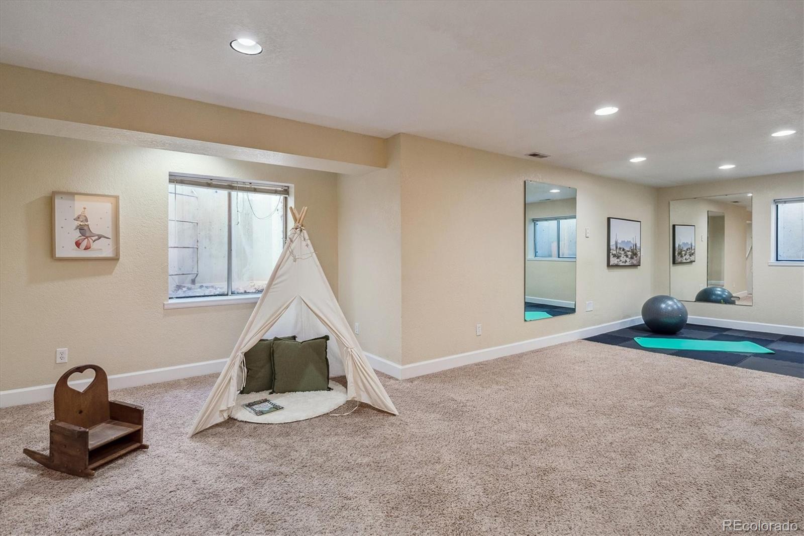 MLS Image #20 for 12811 w 85th circle,arvada, Colorado