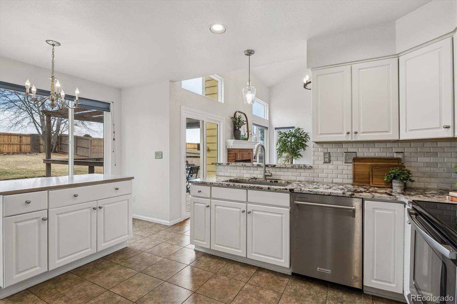 MLS Image #5 for 12811 w 85th circle,arvada, Colorado