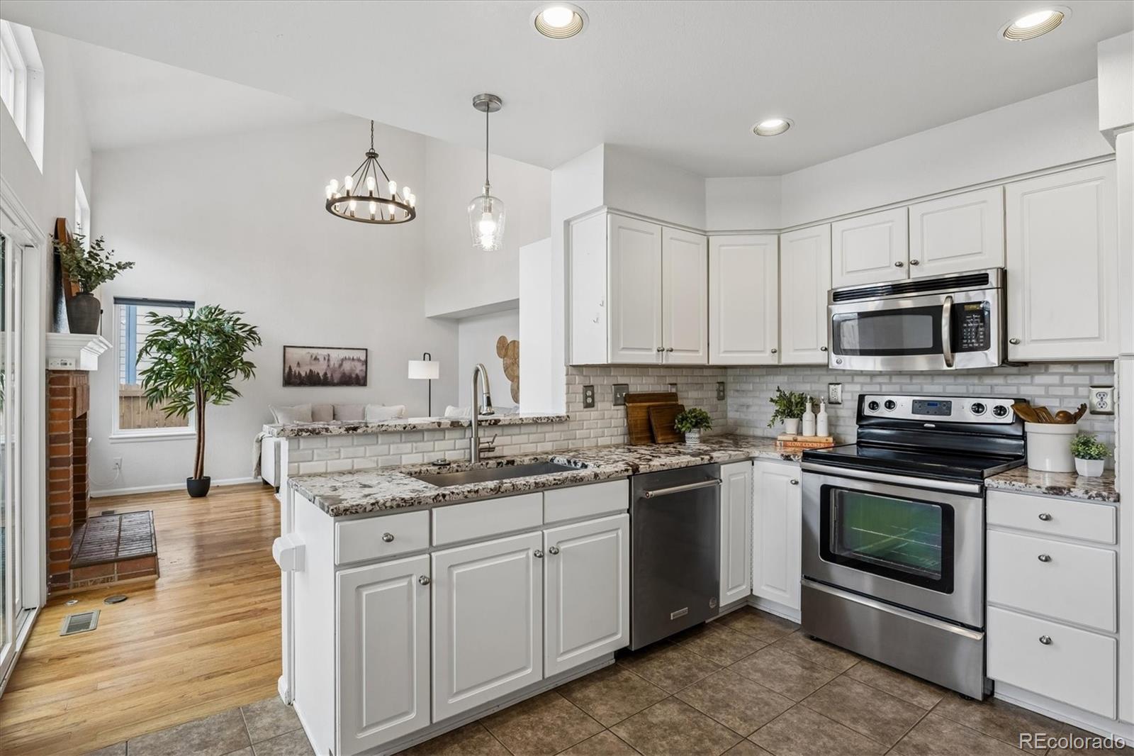 MLS Image #6 for 12811 w 85th circle,arvada, Colorado