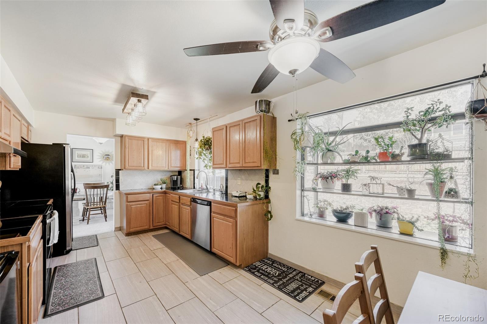 MLS Image #10 for 3410  oak creek drive,colorado springs, Colorado