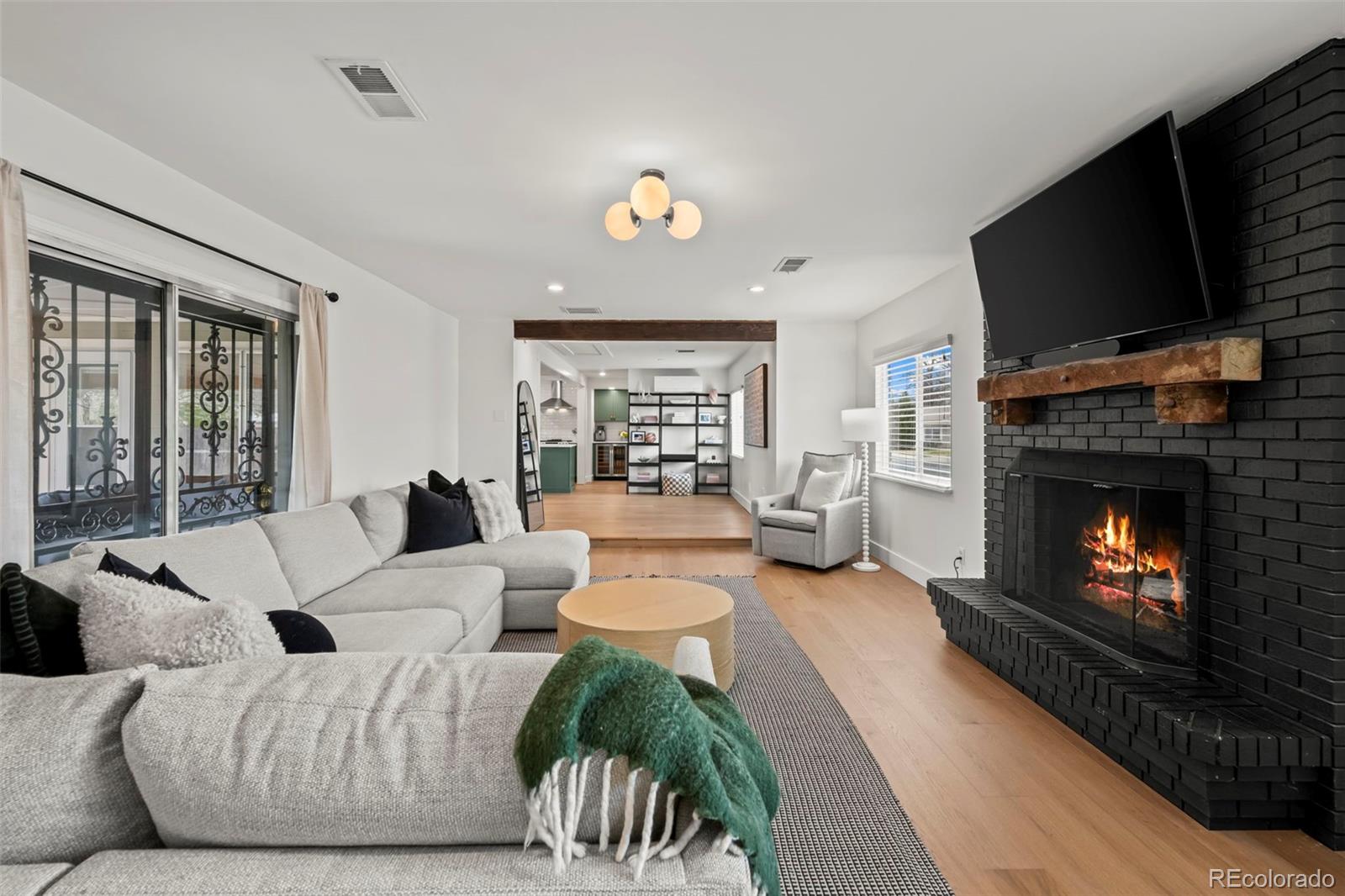 MLS Image #16 for 3300 s fairfax street,denver, Colorado