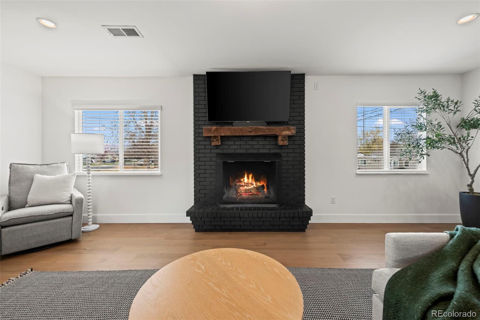 MLS Image #17 for 3300 s fairfax street,denver, Colorado