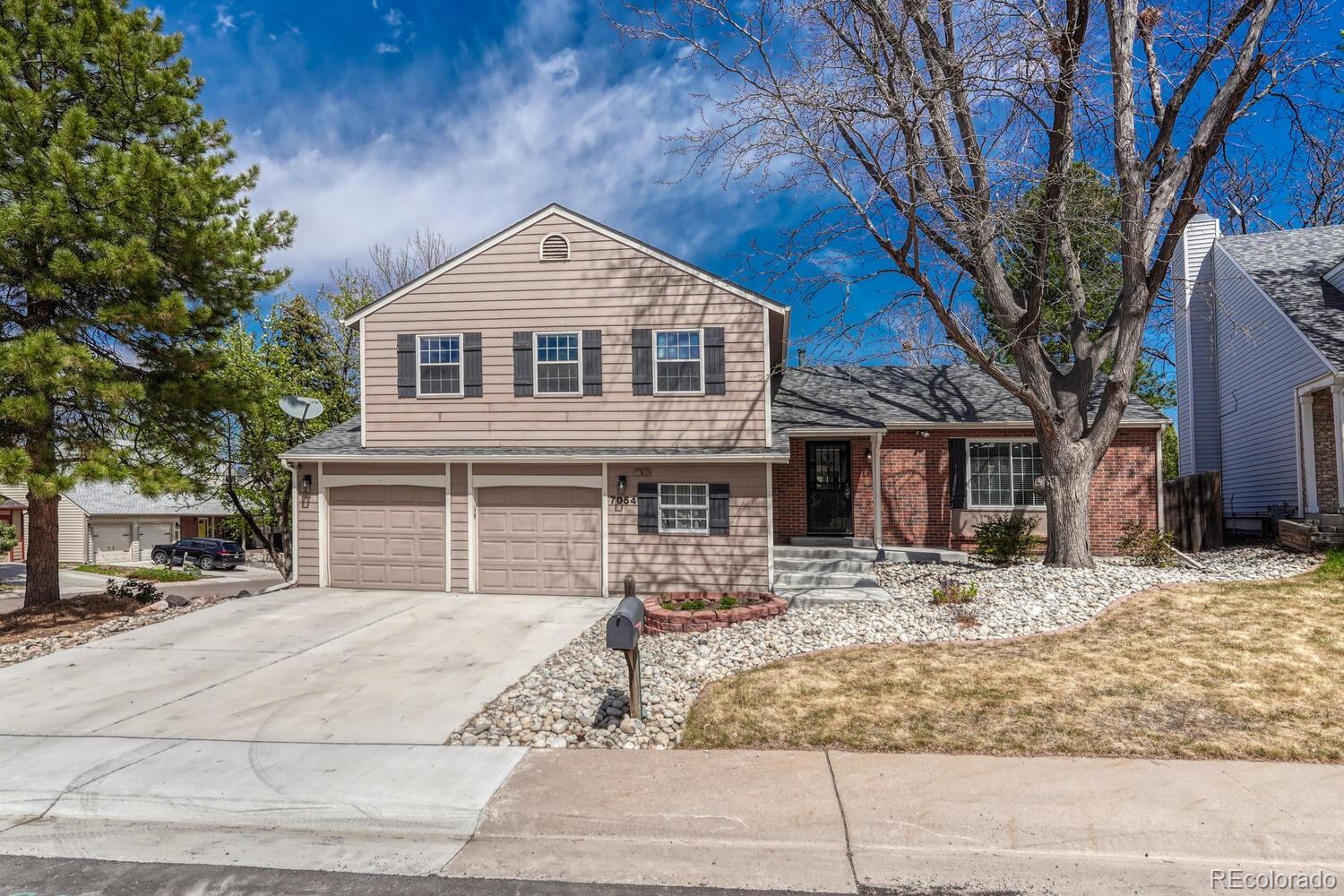 MLS Image #2 for 7054 s elm street,centennial, Colorado