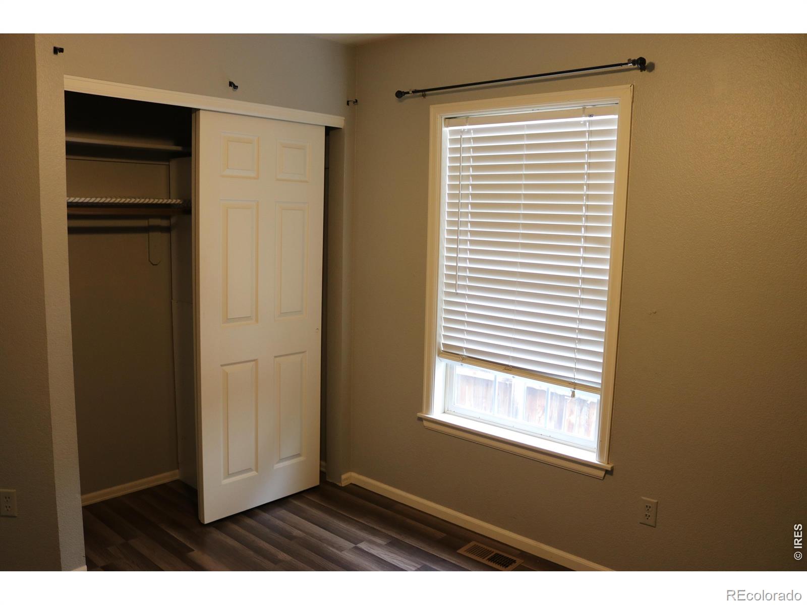MLS Image #16 for 1005  glacier court,windsor, Colorado