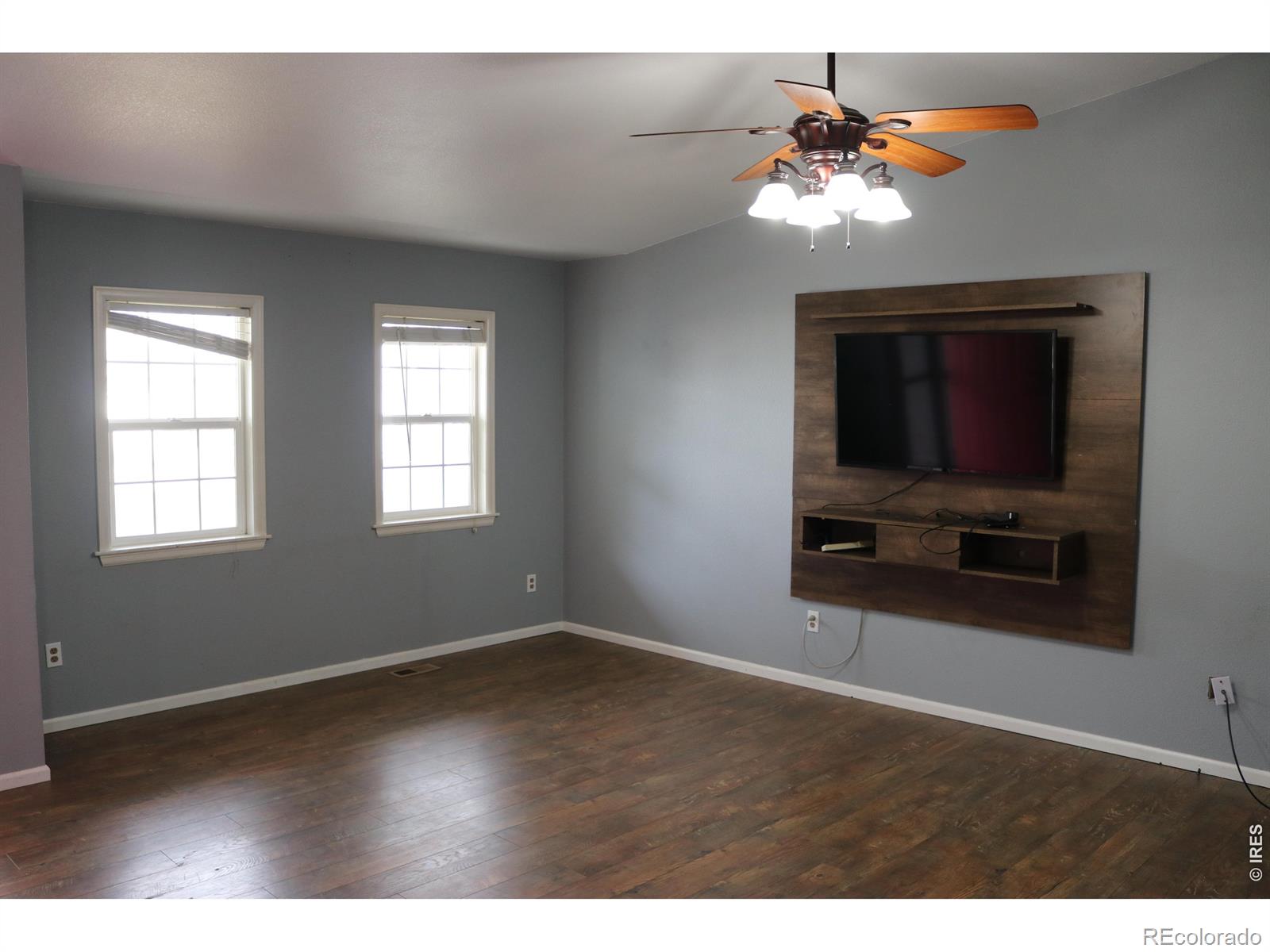 MLS Image #3 for 1005  glacier court,windsor, Colorado