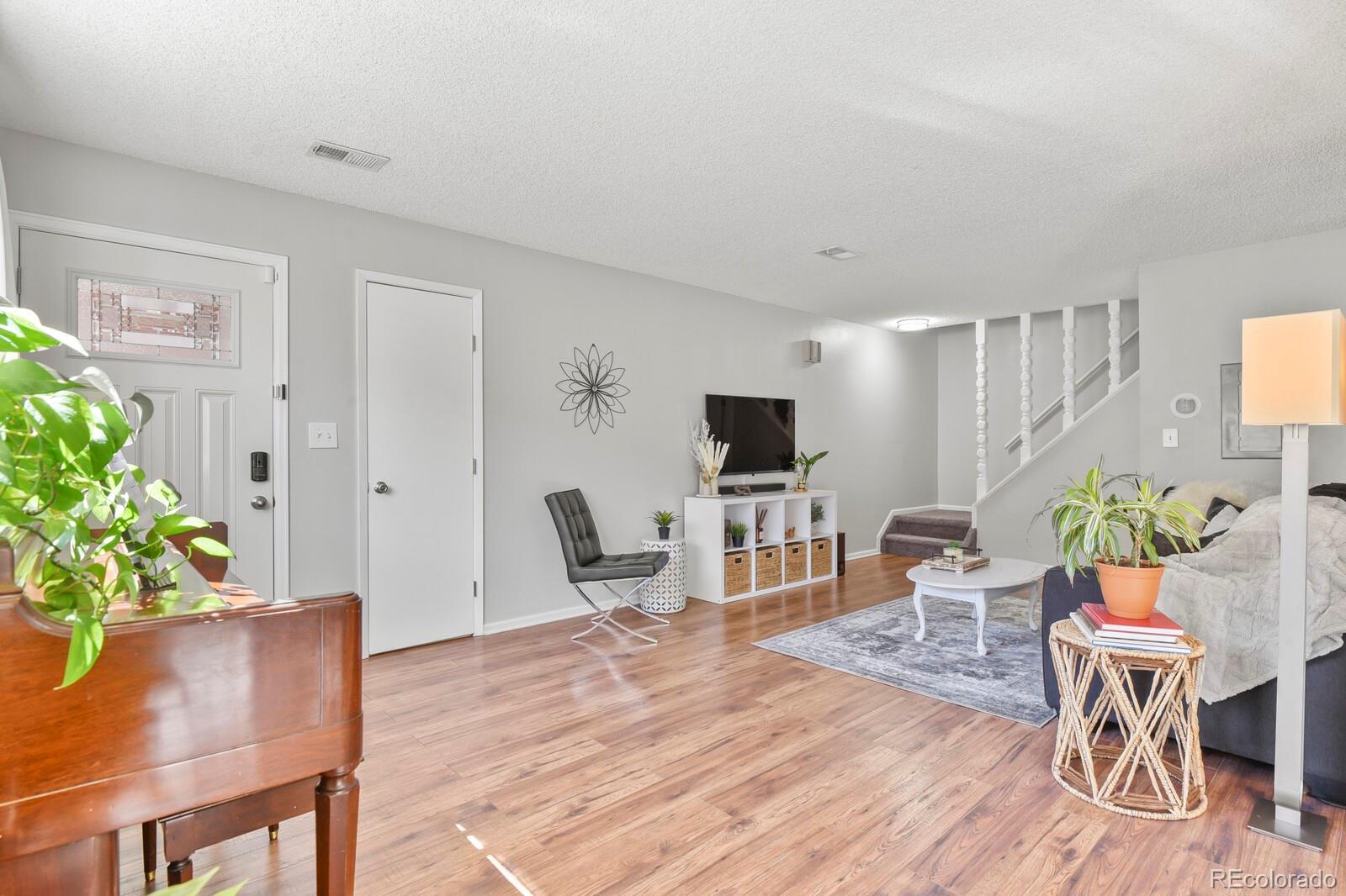 MLS Image #4 for 9974  appletree place ,thornton, Colorado
