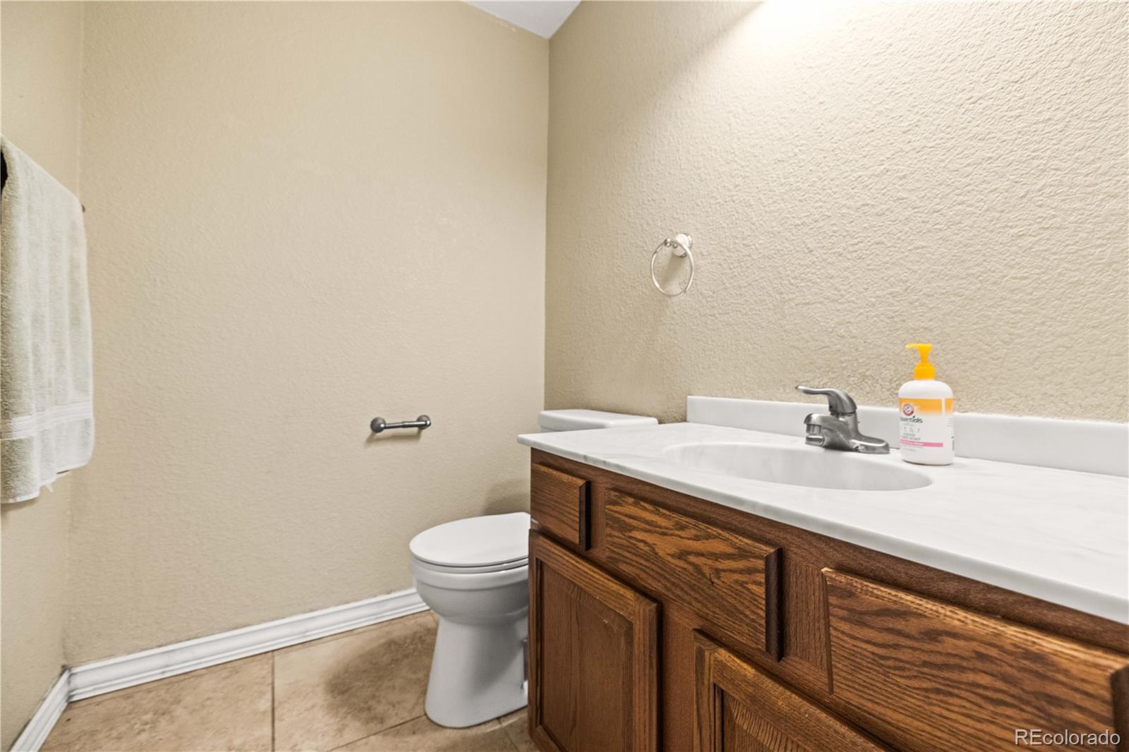 MLS Image #11 for 6449 s locust way,centennial, Colorado