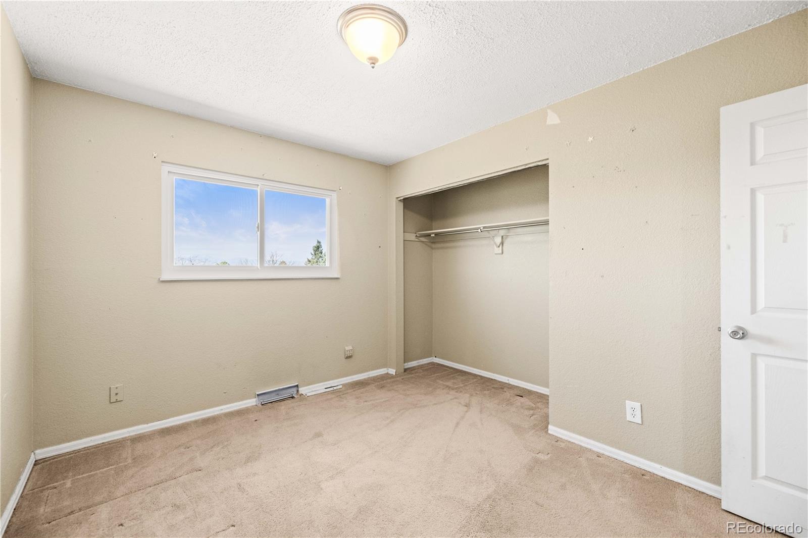 MLS Image #15 for 6449 s locust way,centennial, Colorado