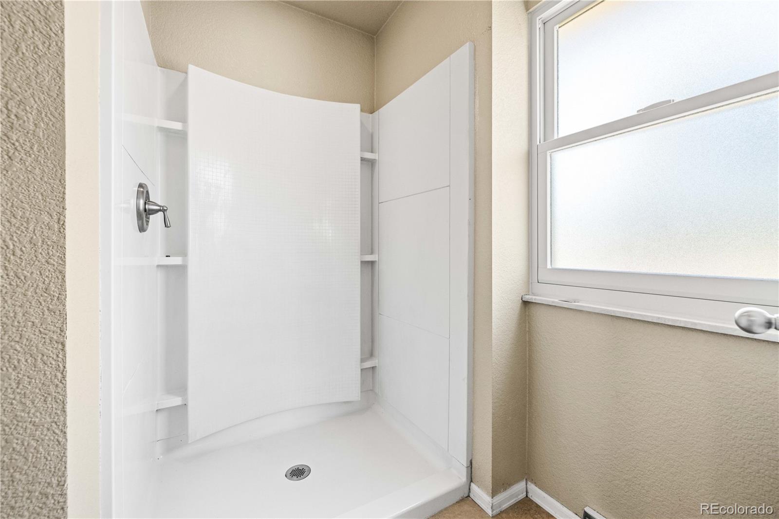 MLS Image #19 for 6449 s locust way,centennial, Colorado